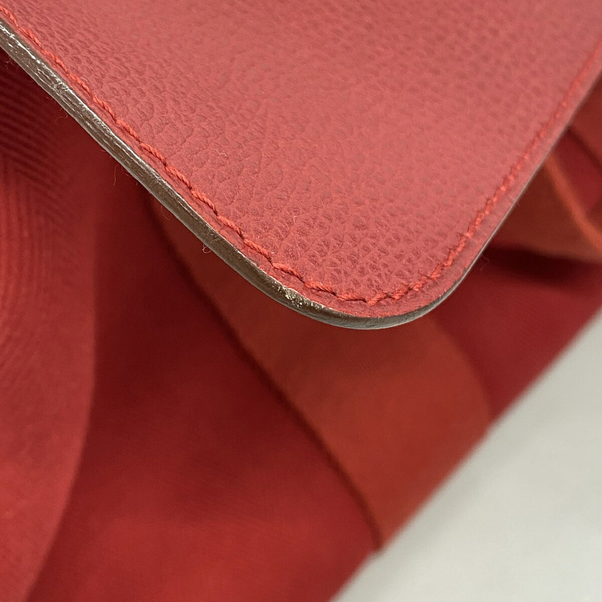Hermes Red Color Toile Chevron Tote Bag (Pre-Owned)