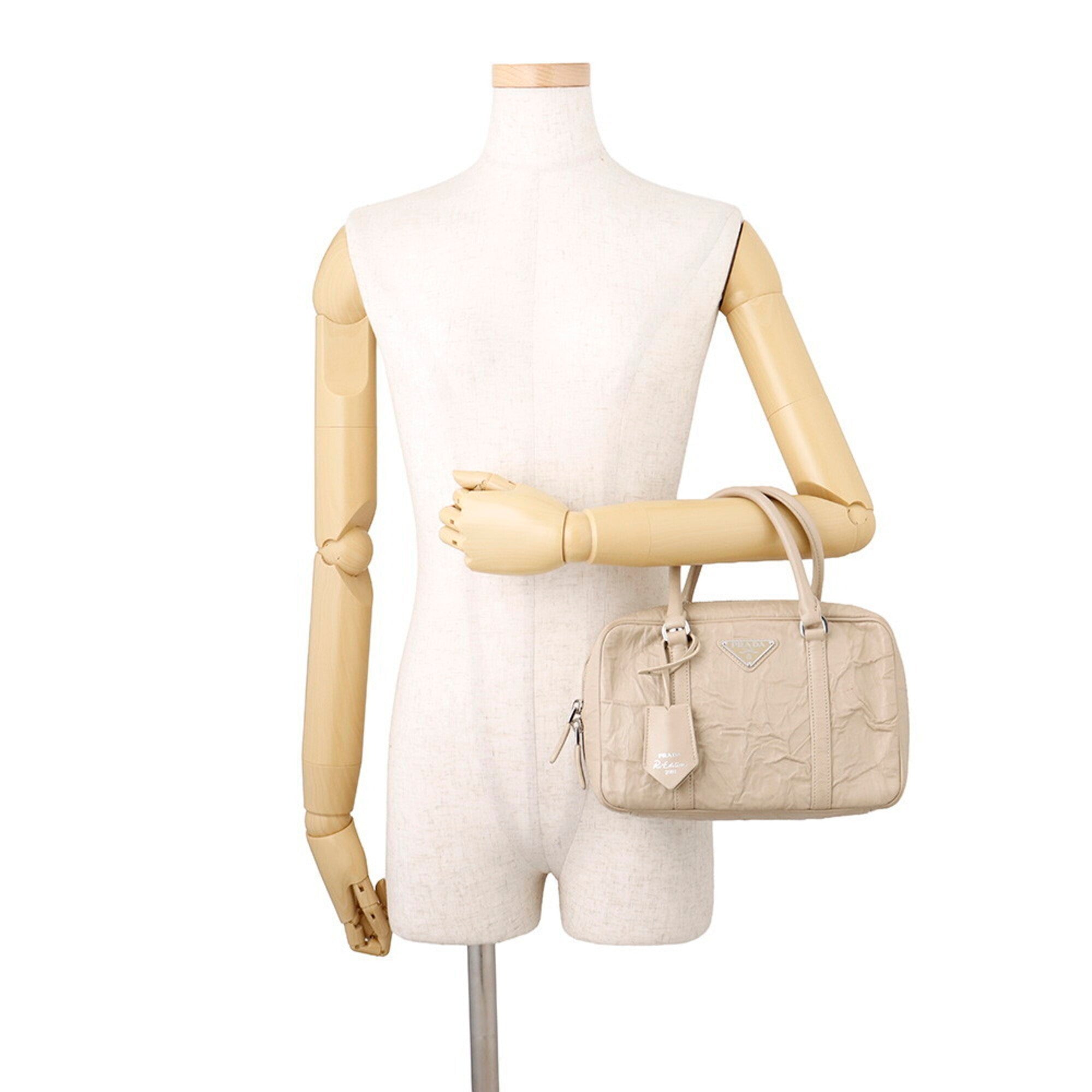 Prada Beige Leather Handbag Shoulder Bag (Pre-Owned)