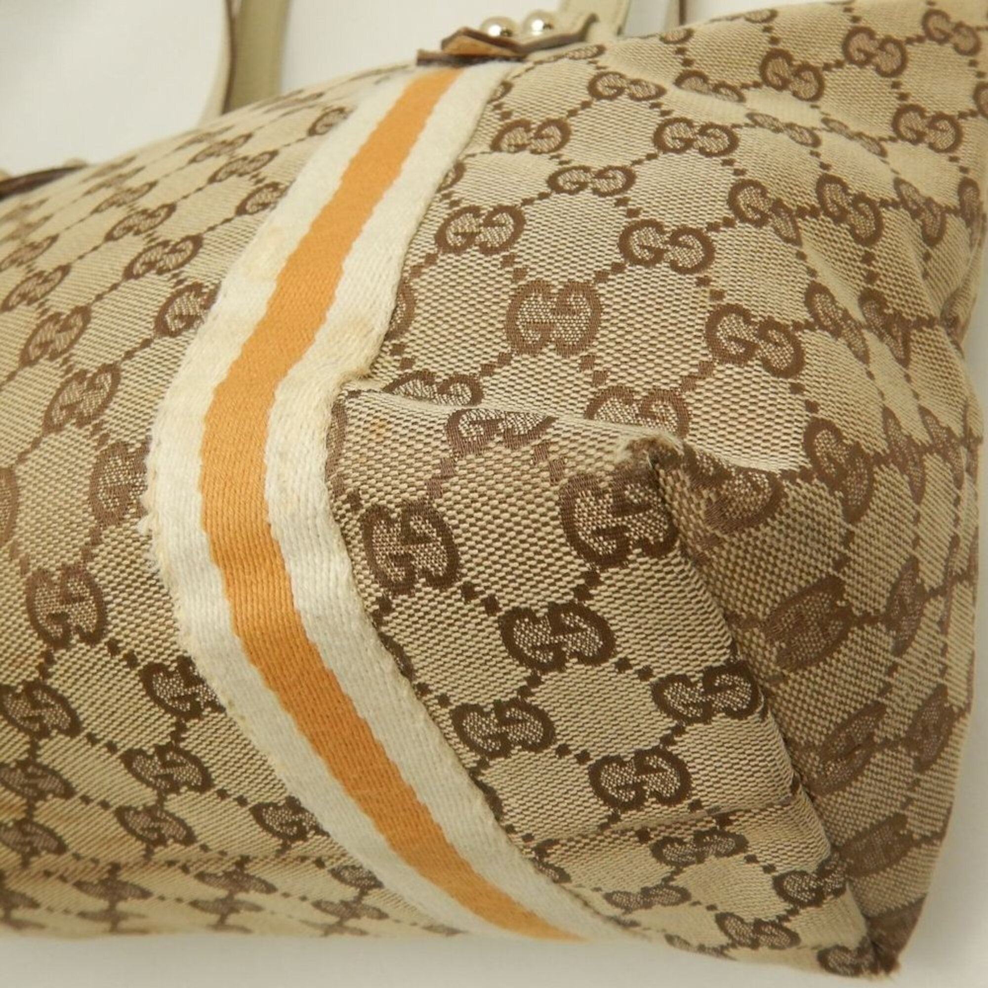Gucci Beige Gg Canvas Tote Bag (Pre-Owned)