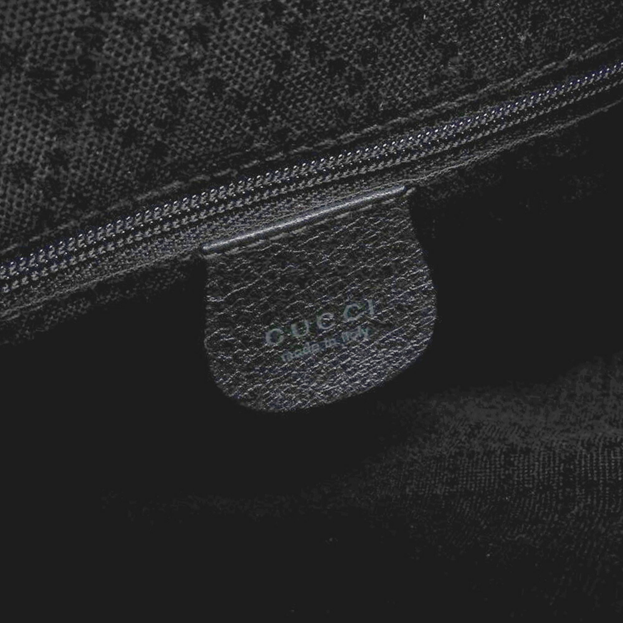 Gucci Black Suede Bamboo Handbag (Pre-Owned)