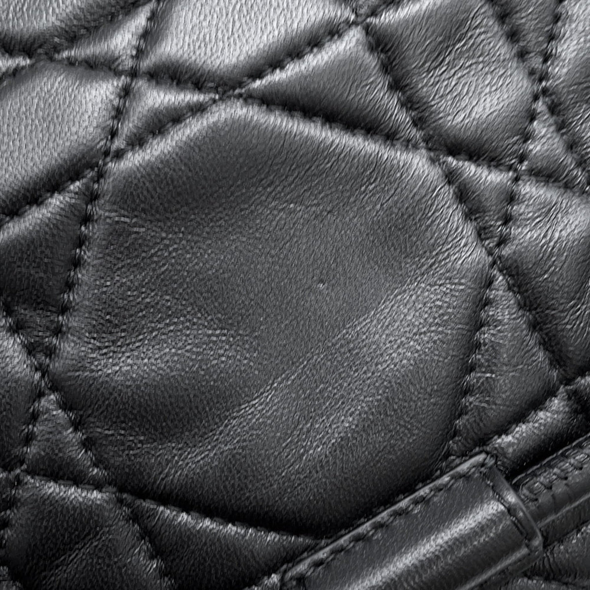 Christian Dior Black Leather Handbag Shoulder Bag (Pre-Owned)
