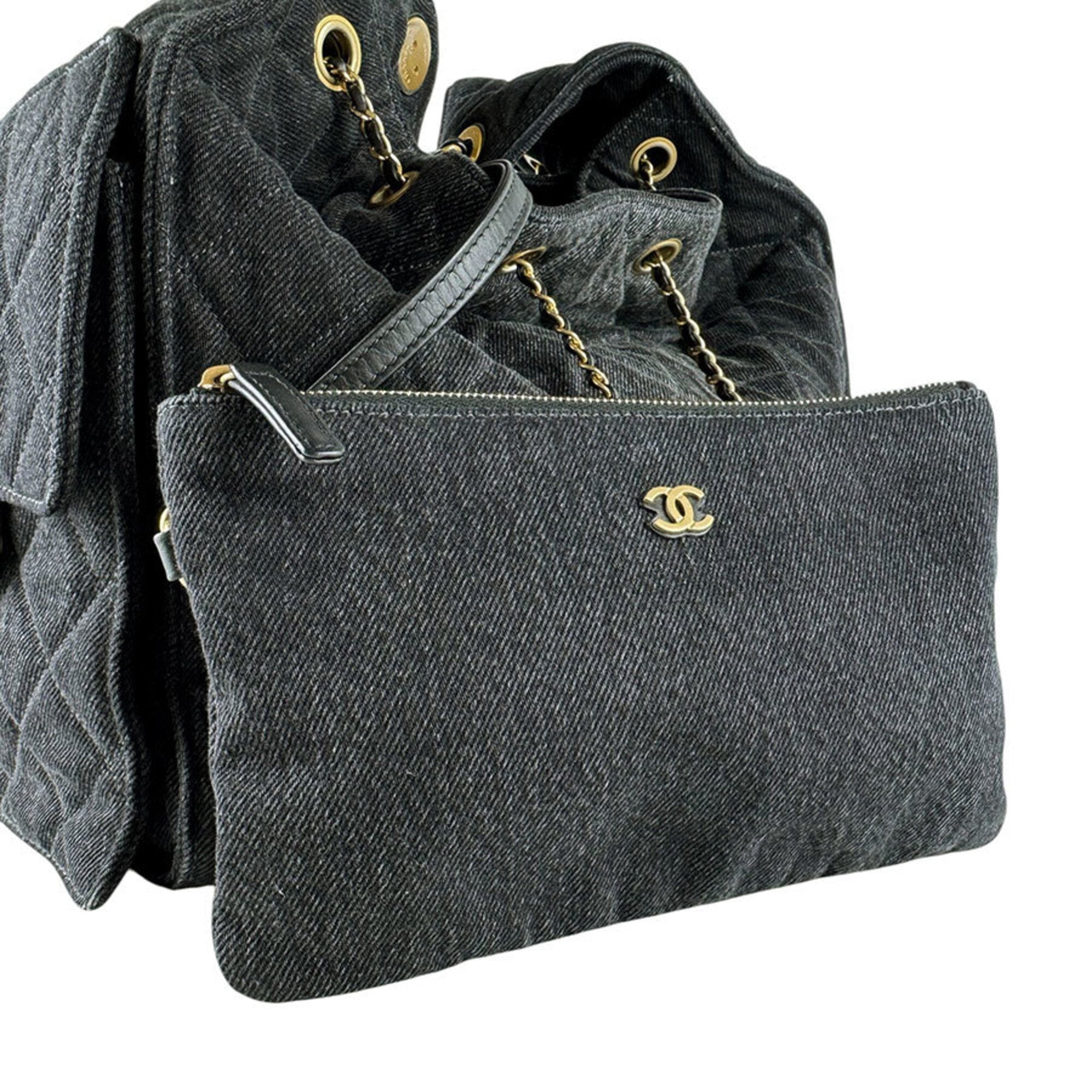 Chanel Black Denim Shoulder Bag (Pre-Owned)