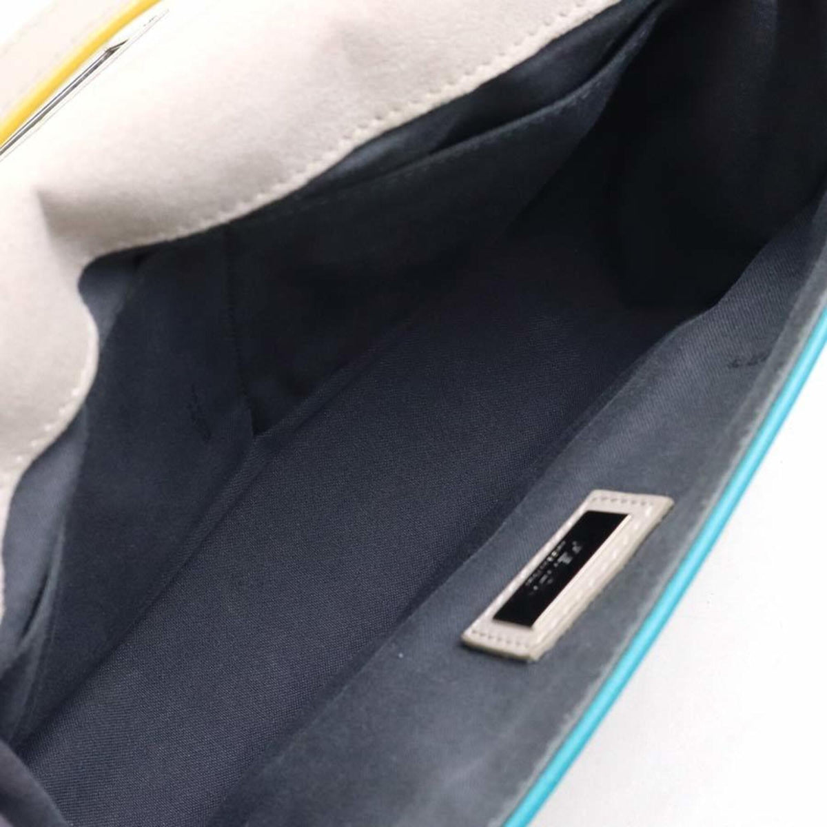 Fendi Grayish Leather Handbag Shoulder Bag (Pre-Owned)