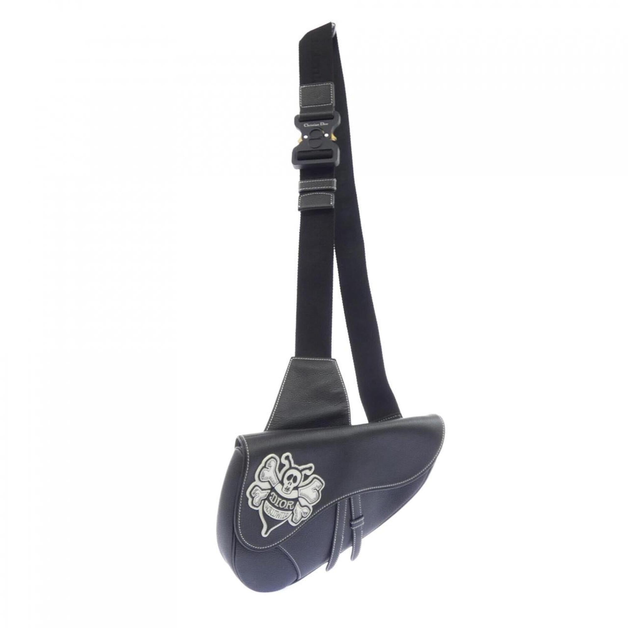 Christian Dior Black Handbag (Pre-Owned)