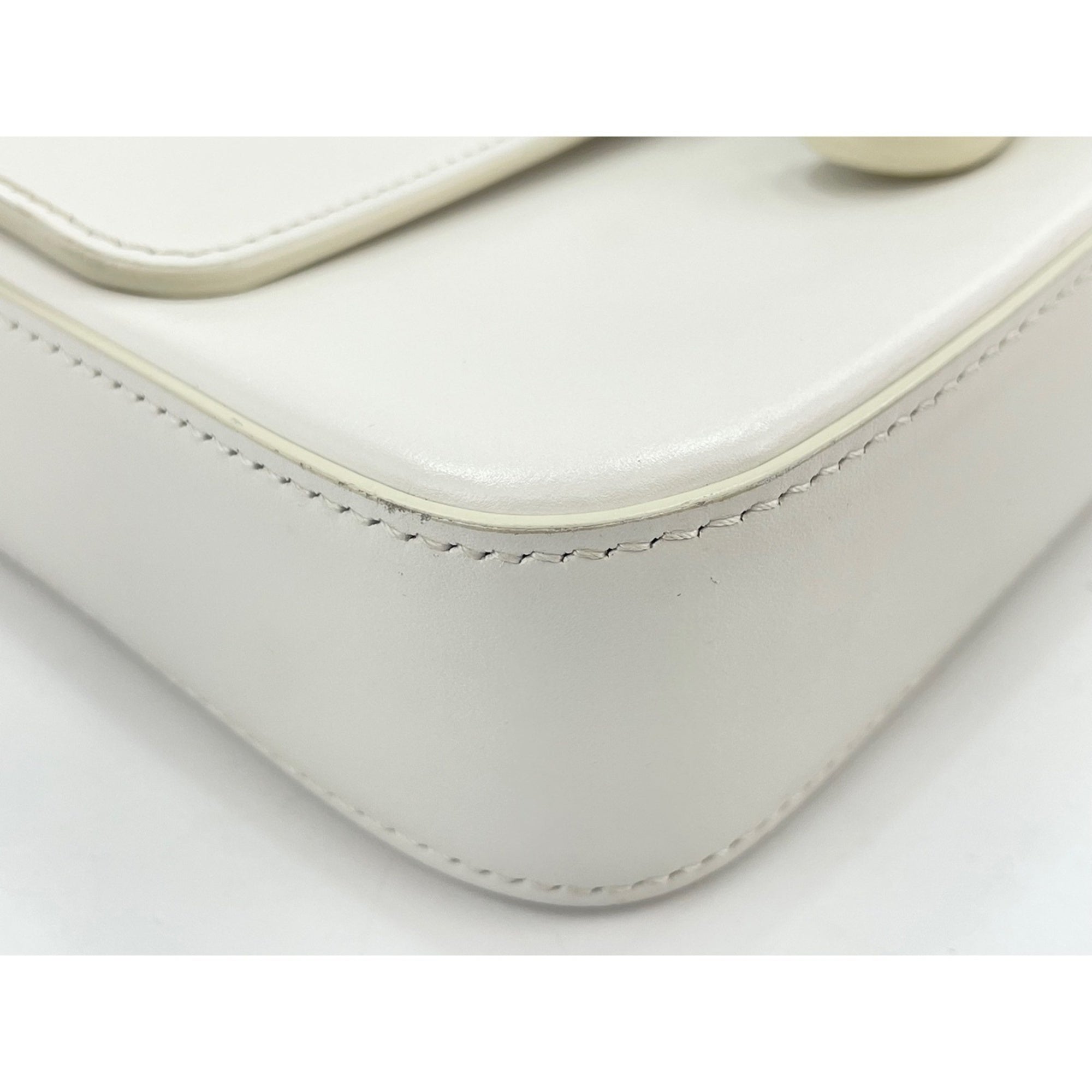 Celine White Shoulder Bag (Pre-Owned)