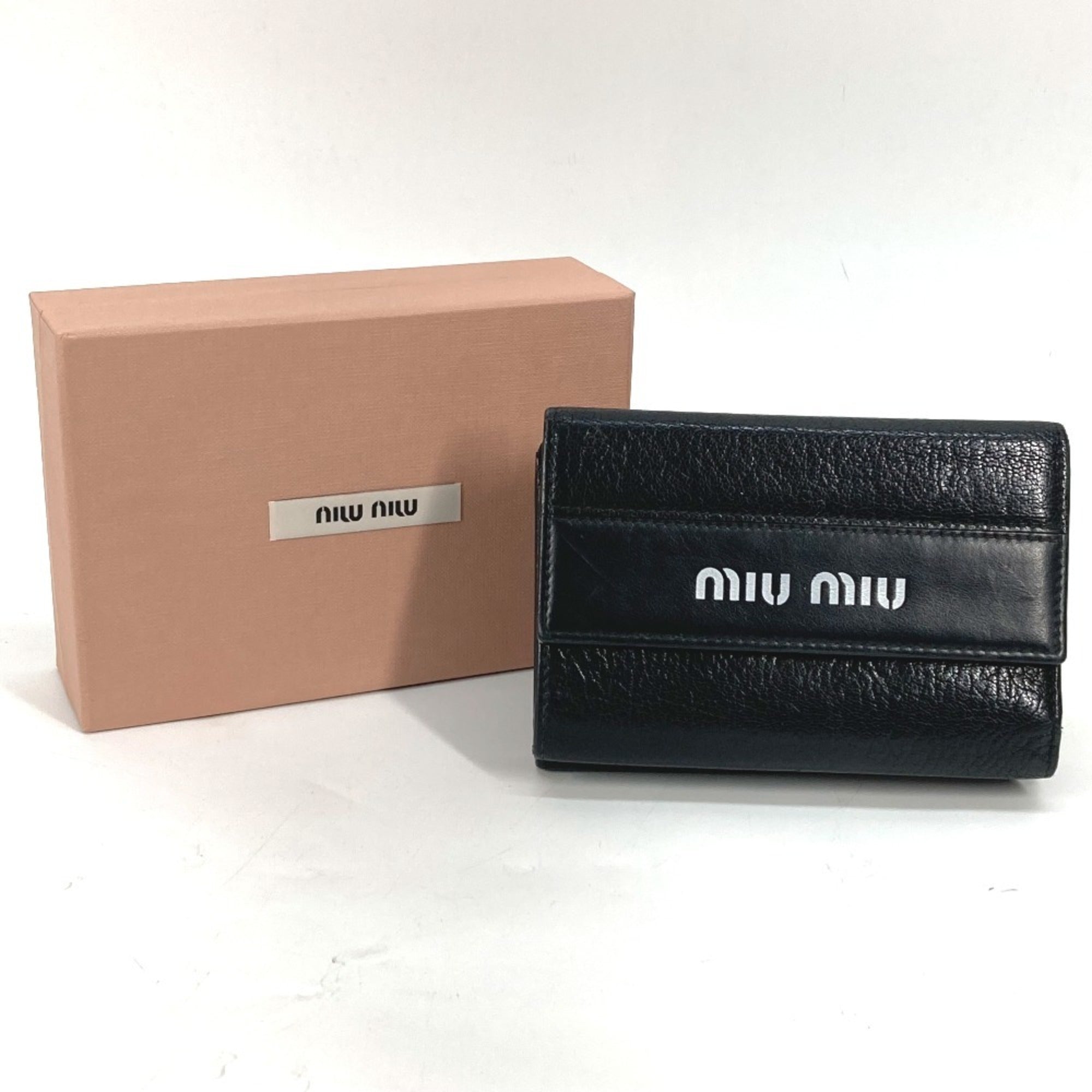 Miu Miu Black White Leather Wallet (Tri-Fold) (Pre-Owned)