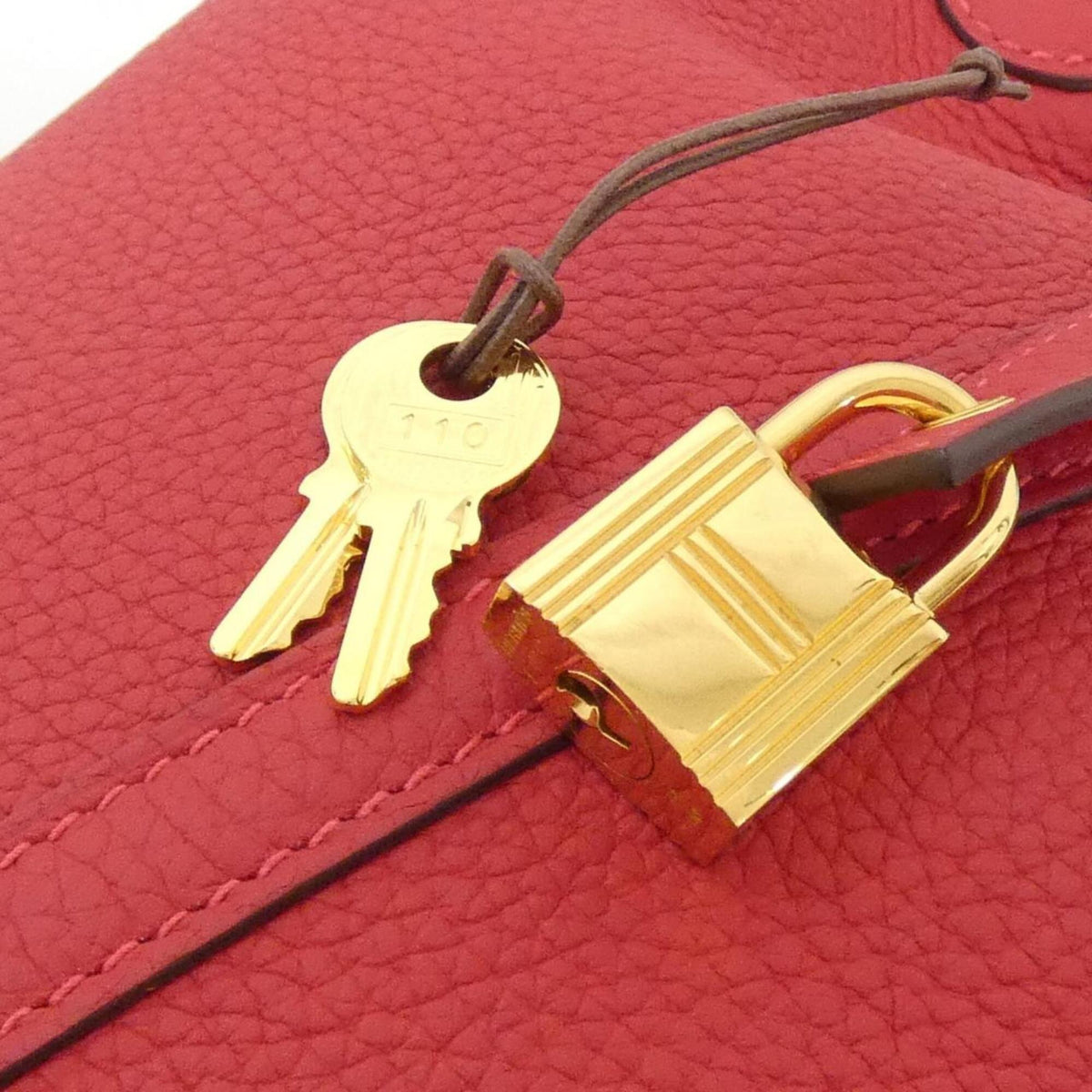 Hermes Red Color Taurillon Clemence Leather Handbag (Pre-Owned)