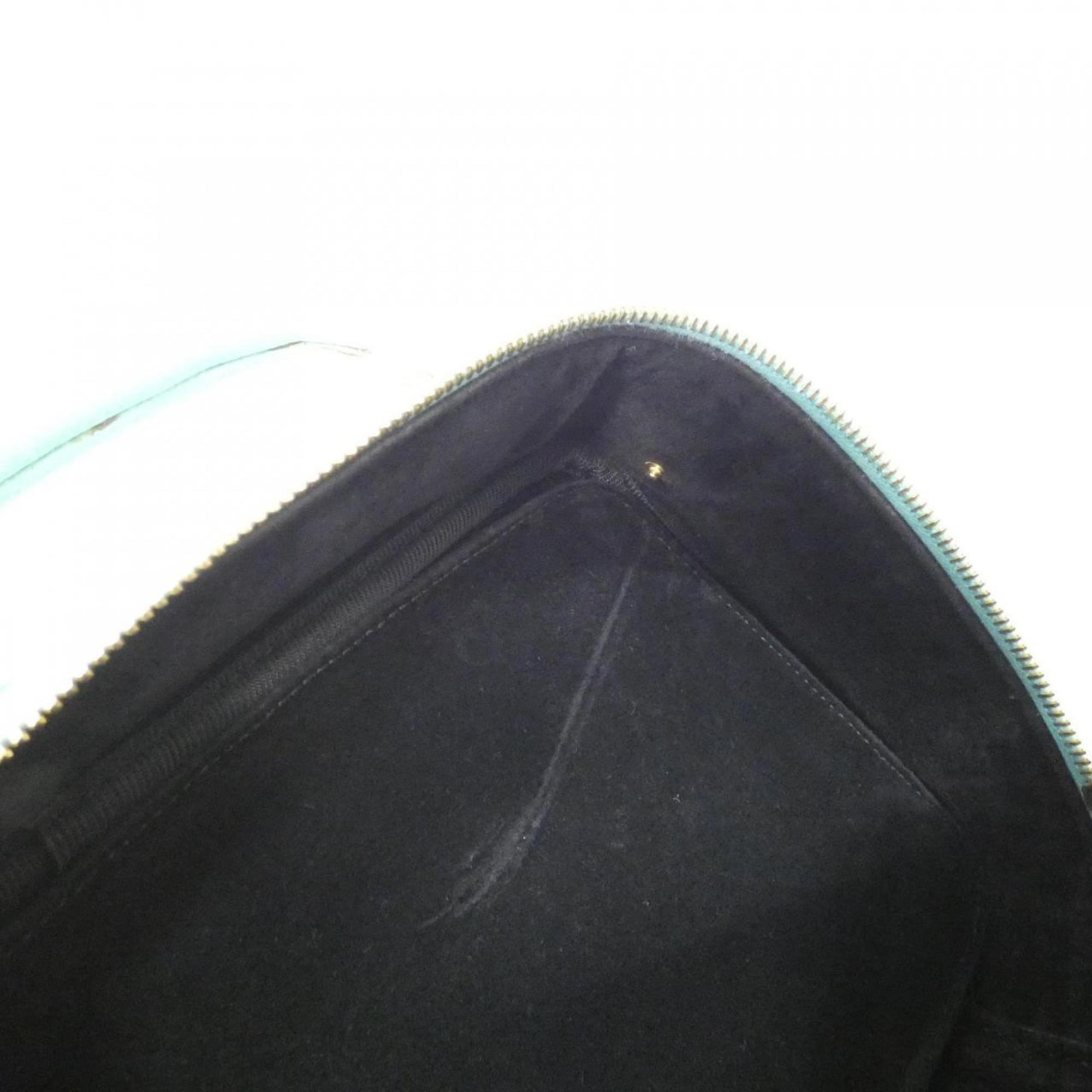 Chanel Green Grained Calfskin Handbag (Pre-Owned)