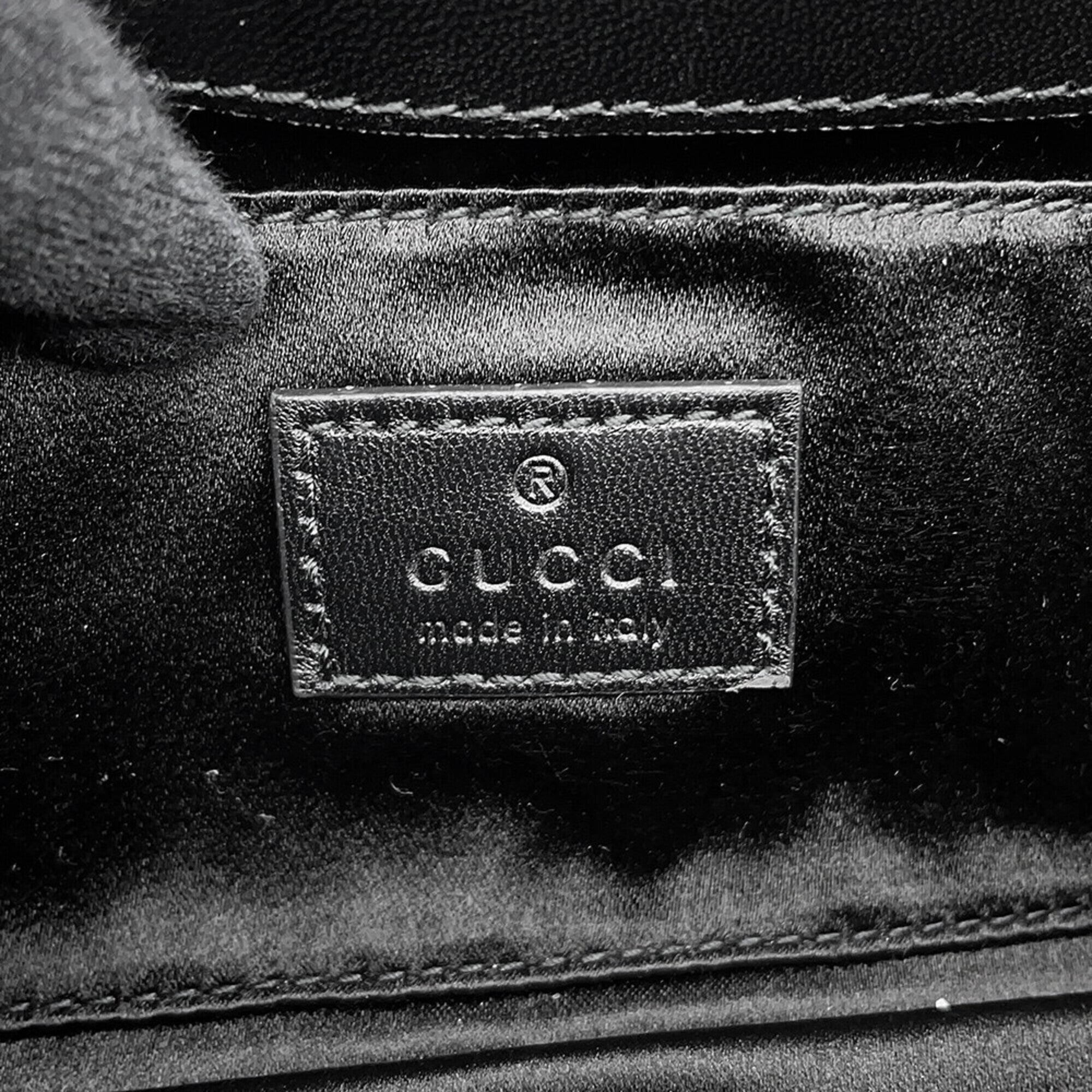 Gucci Horsebit Black Leather Handbag (Pre-Owned)