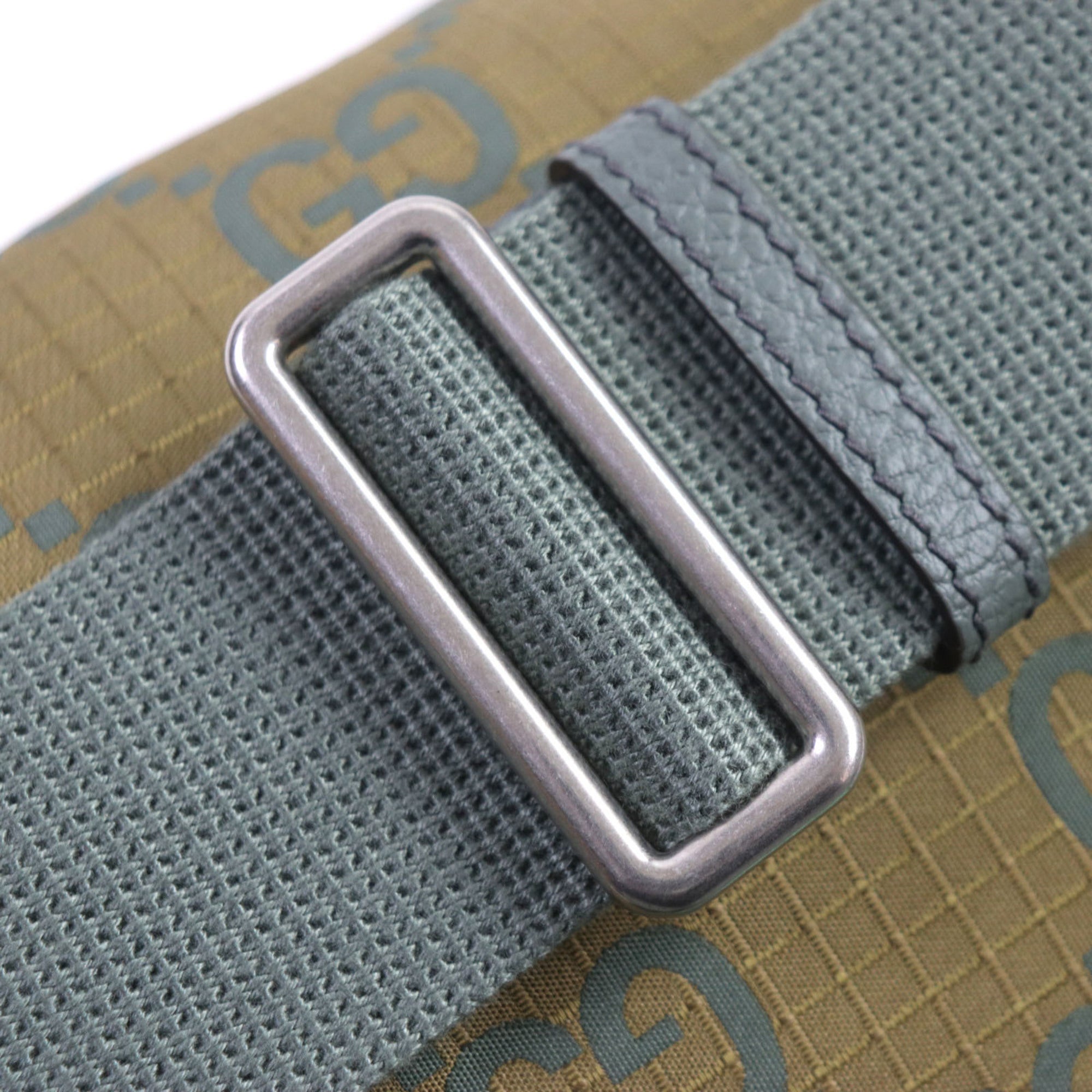 Gucci Khaki Nylon Leather Fanny Pack (Pre-Owned)