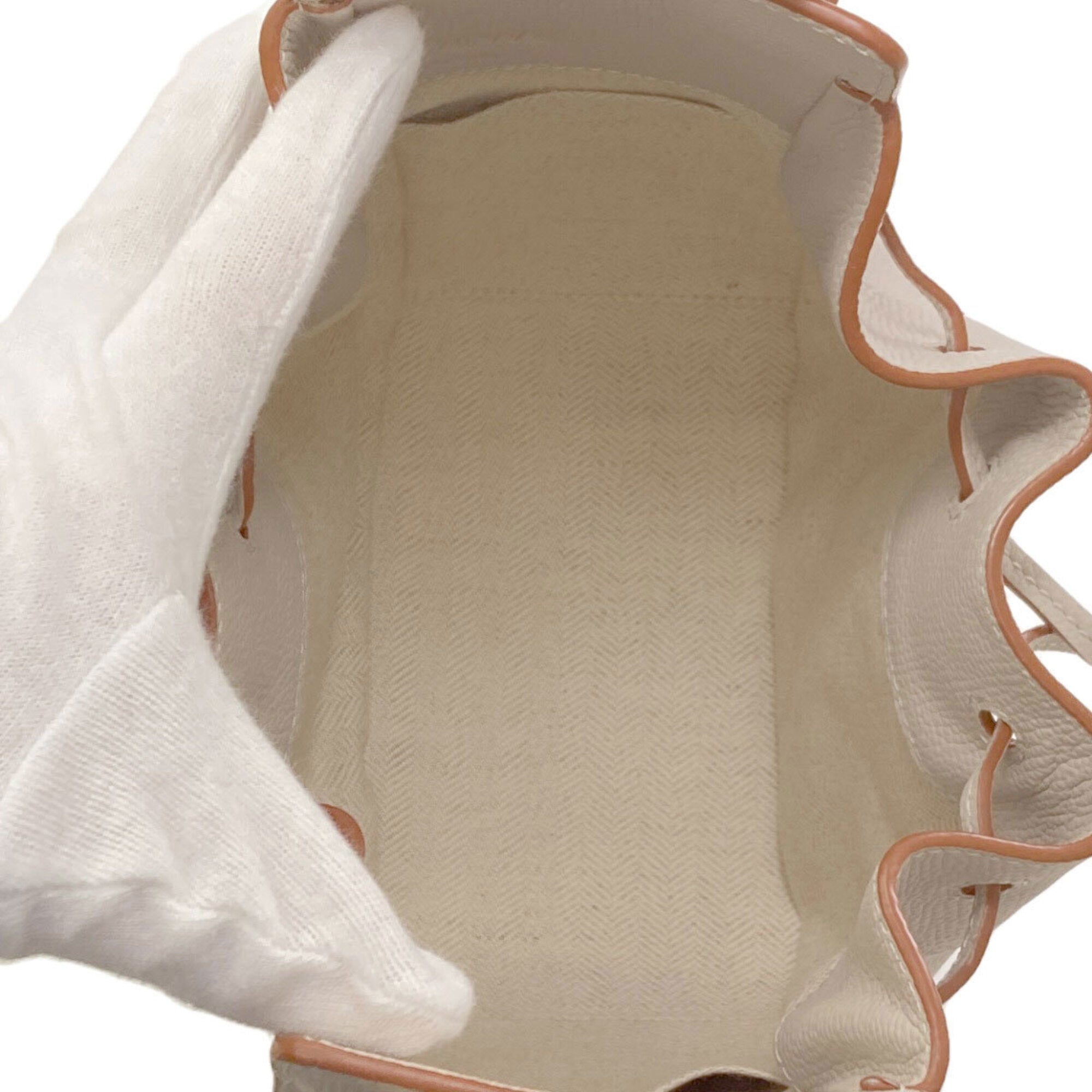 Loewe Beige Leather Handbag (Pre-Owned)