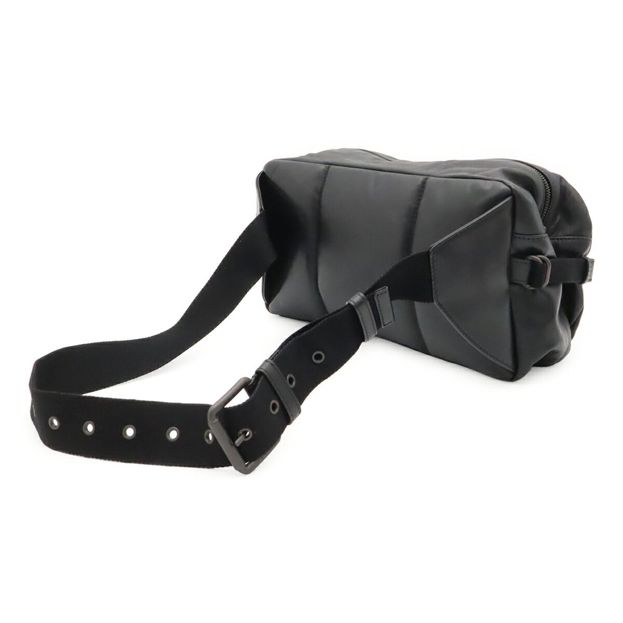 Bottega Veneta Black Leather Sling Bag (Pre-Owned)