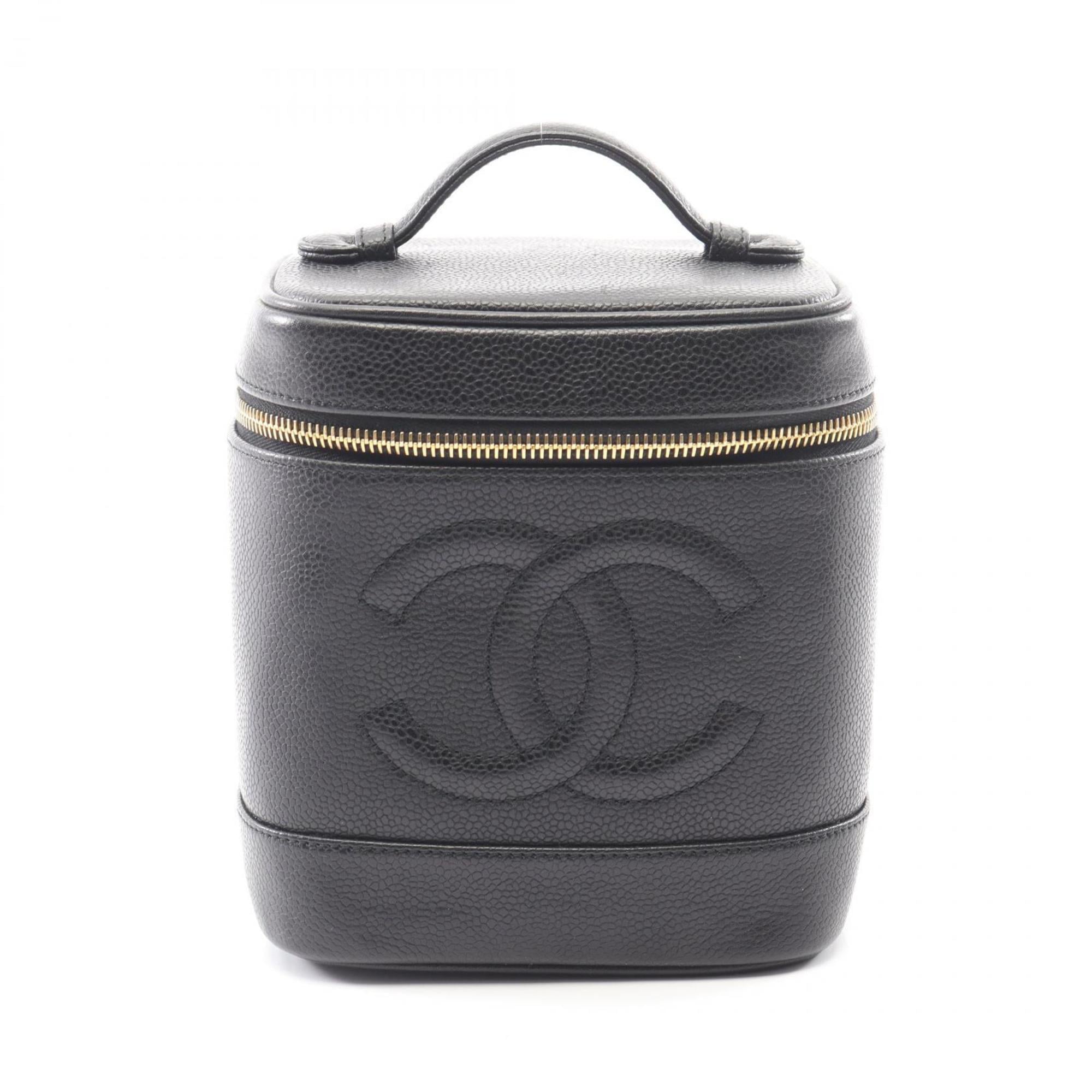 Chanel Black Leather Handbag (Pre-Owned)