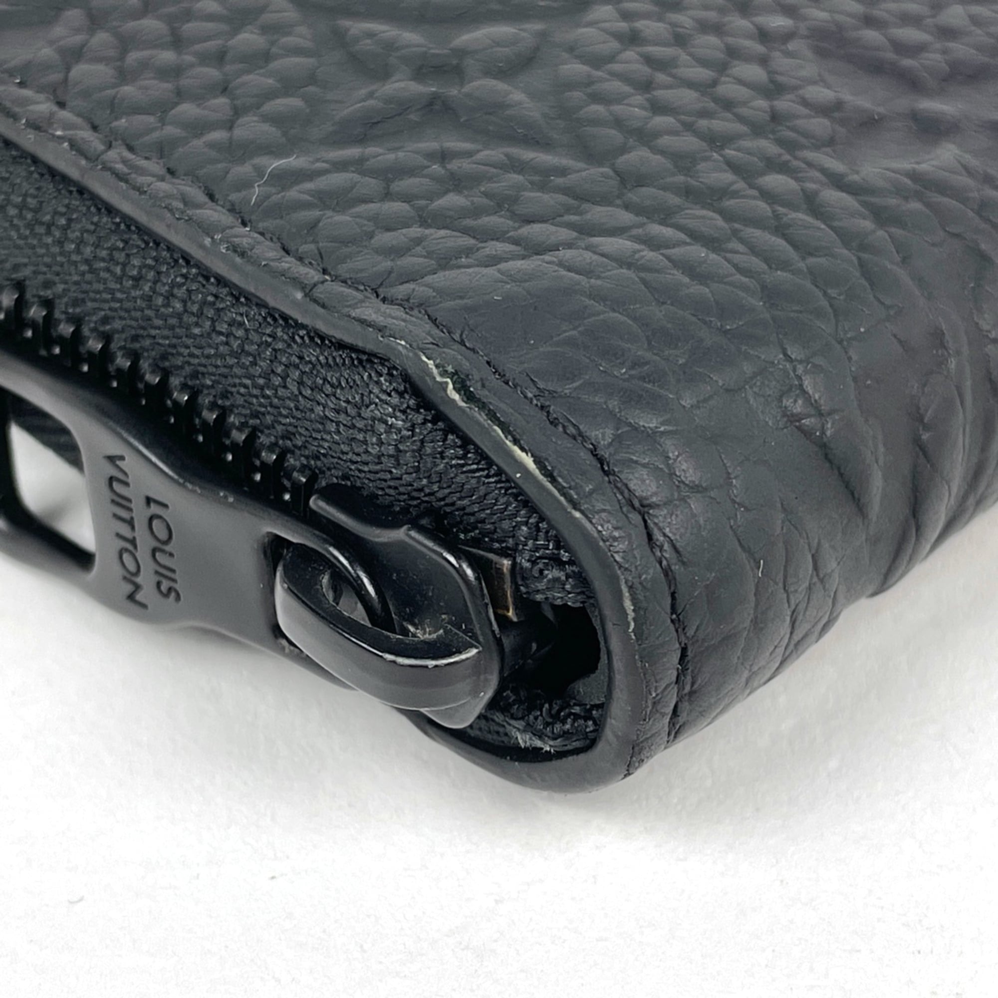 Louis Vuitton Black Monogram Noir Monogram Long Wallet (Bi-Fold) (Pre-Owned)