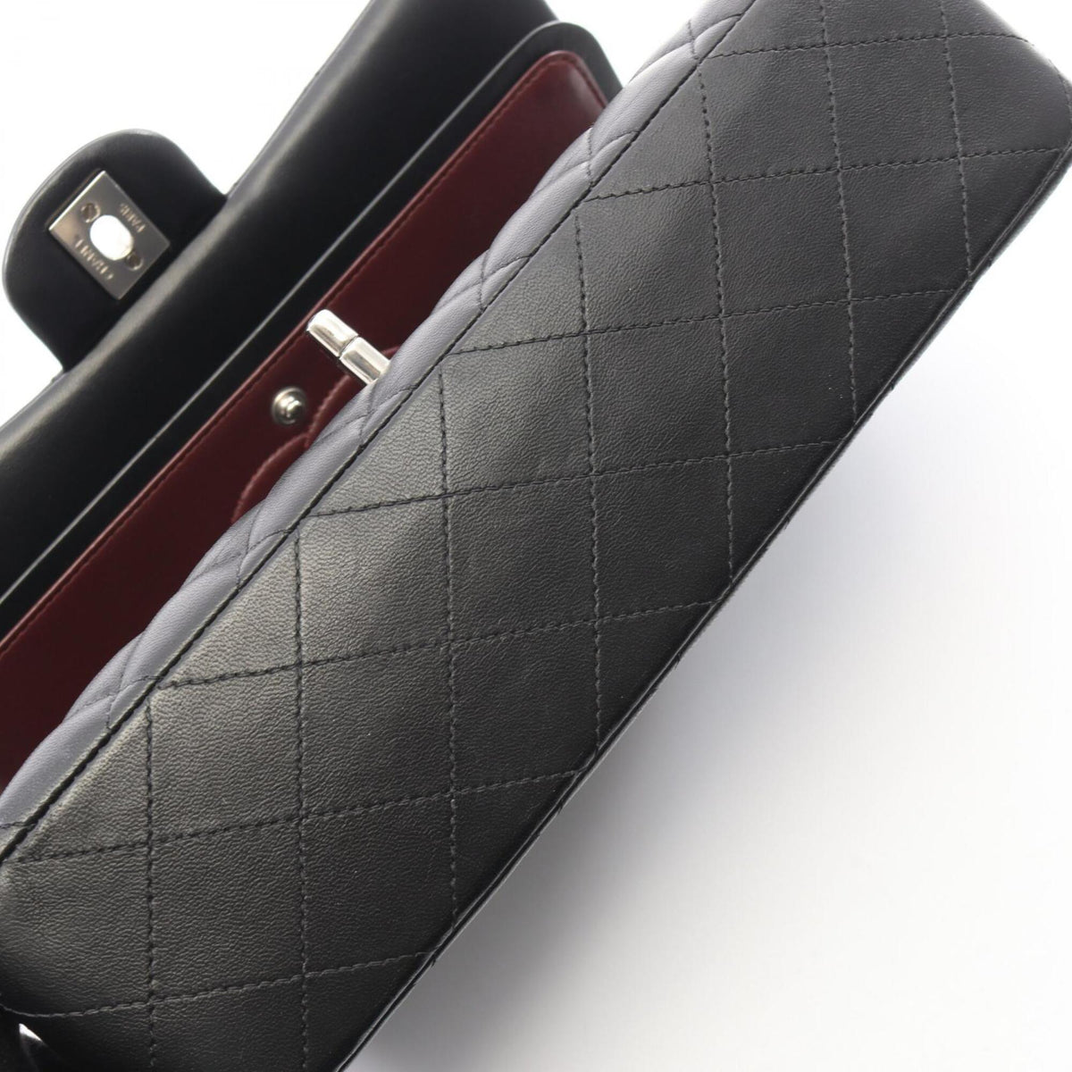 Chanel Black Leather Handbag Shoulder Bag (Pre-Owned)