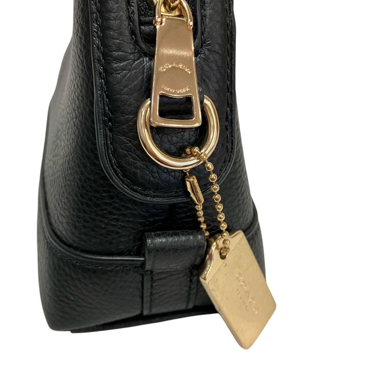 Coach Black Leather Shoulder Bag (Pre-Owned)