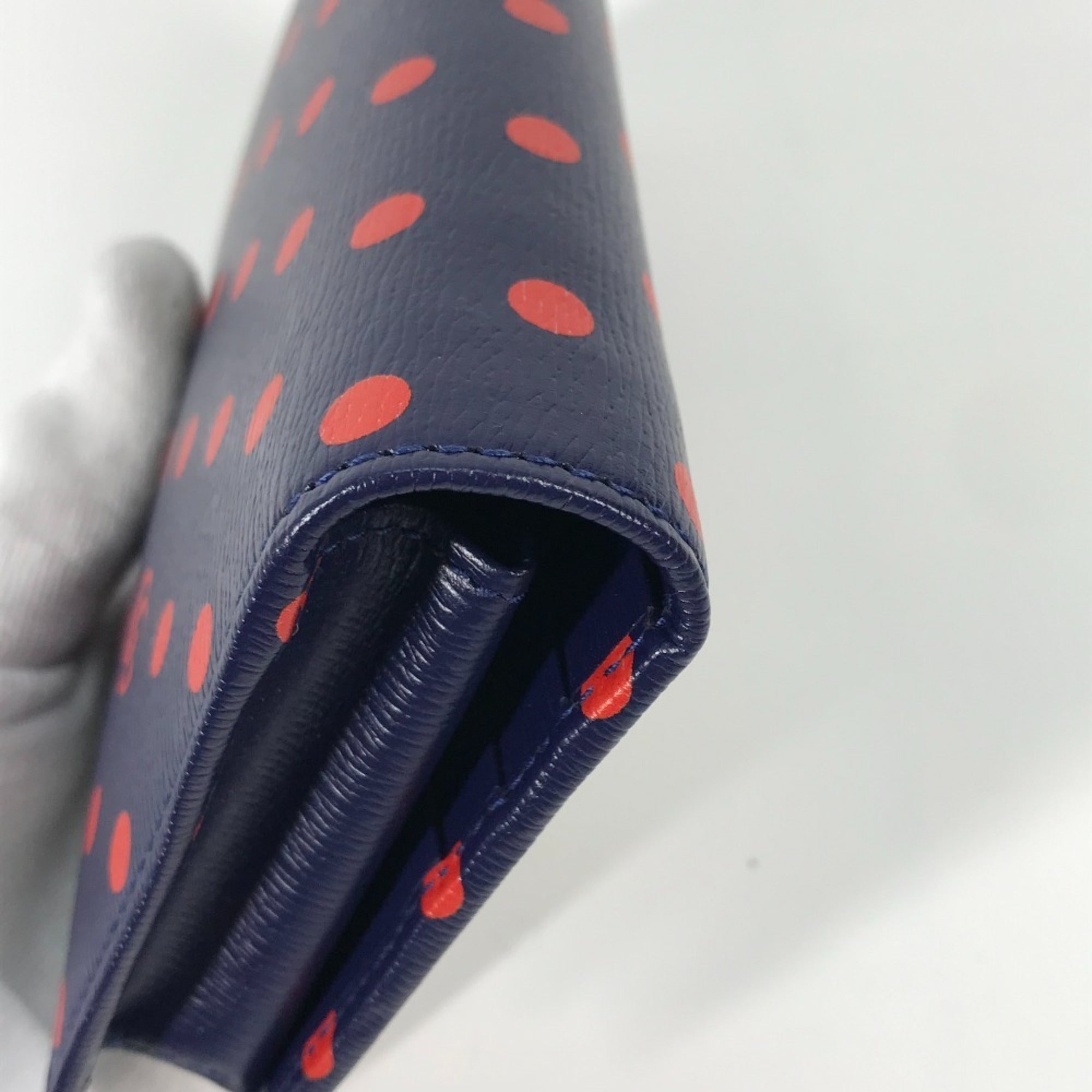 Gucci Navy Red Color Leather Chain/Shoulder Wallet (Pre-Owned)