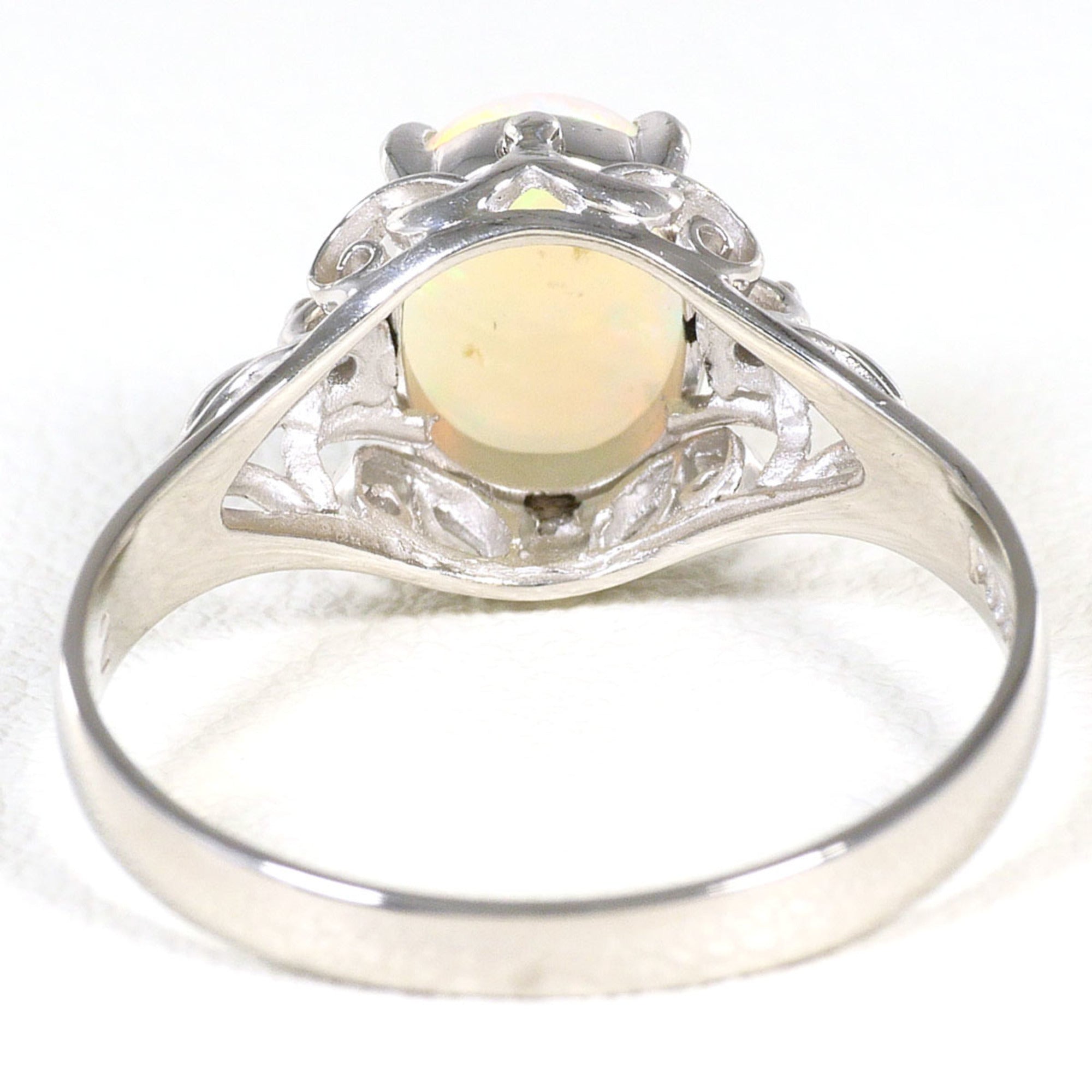 Unbranded Platinum Platinum 900 Band Ring (Pre-Owned)