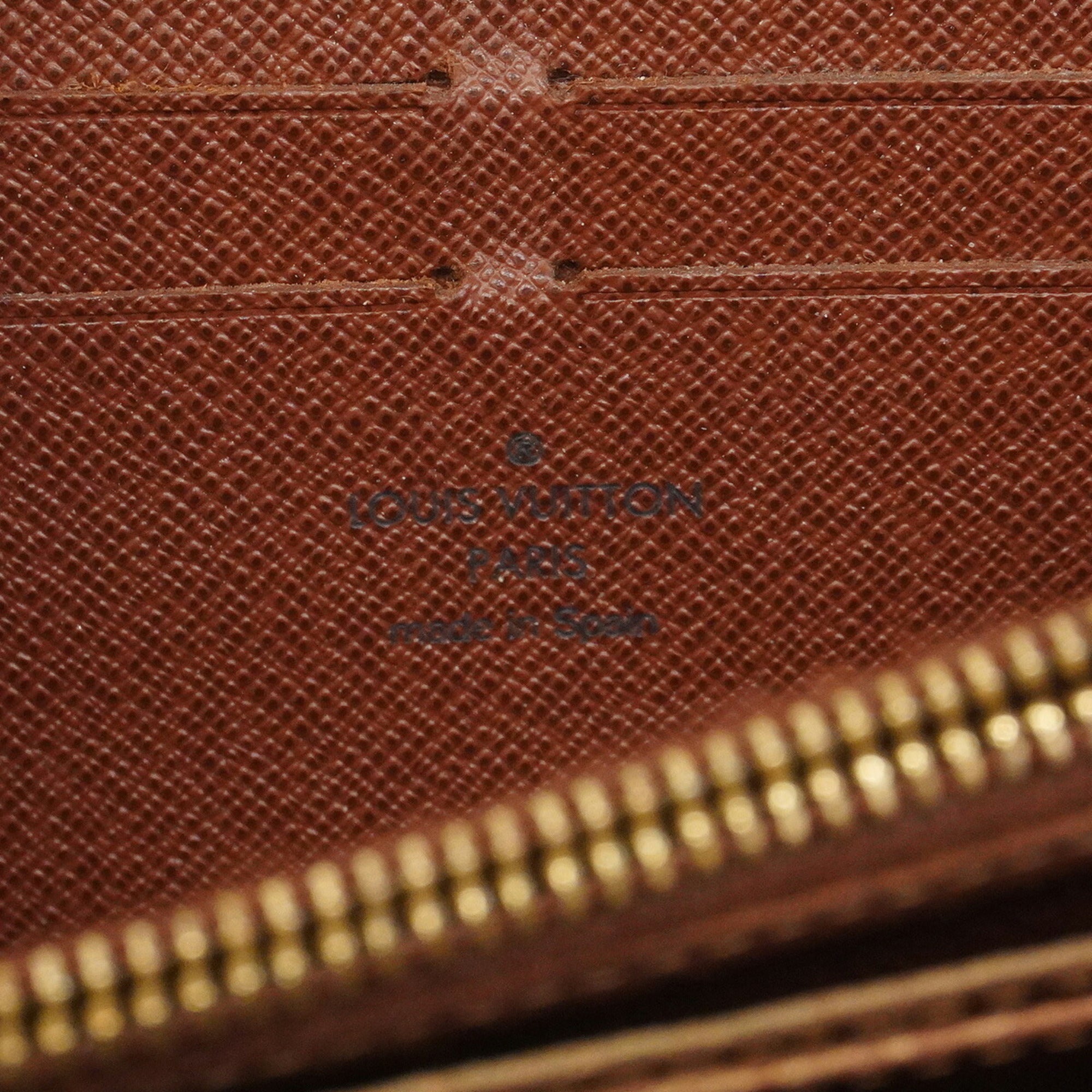 Louis Vuitton Brown Long Wallet (Bi-Fold) (Pre-Owned)