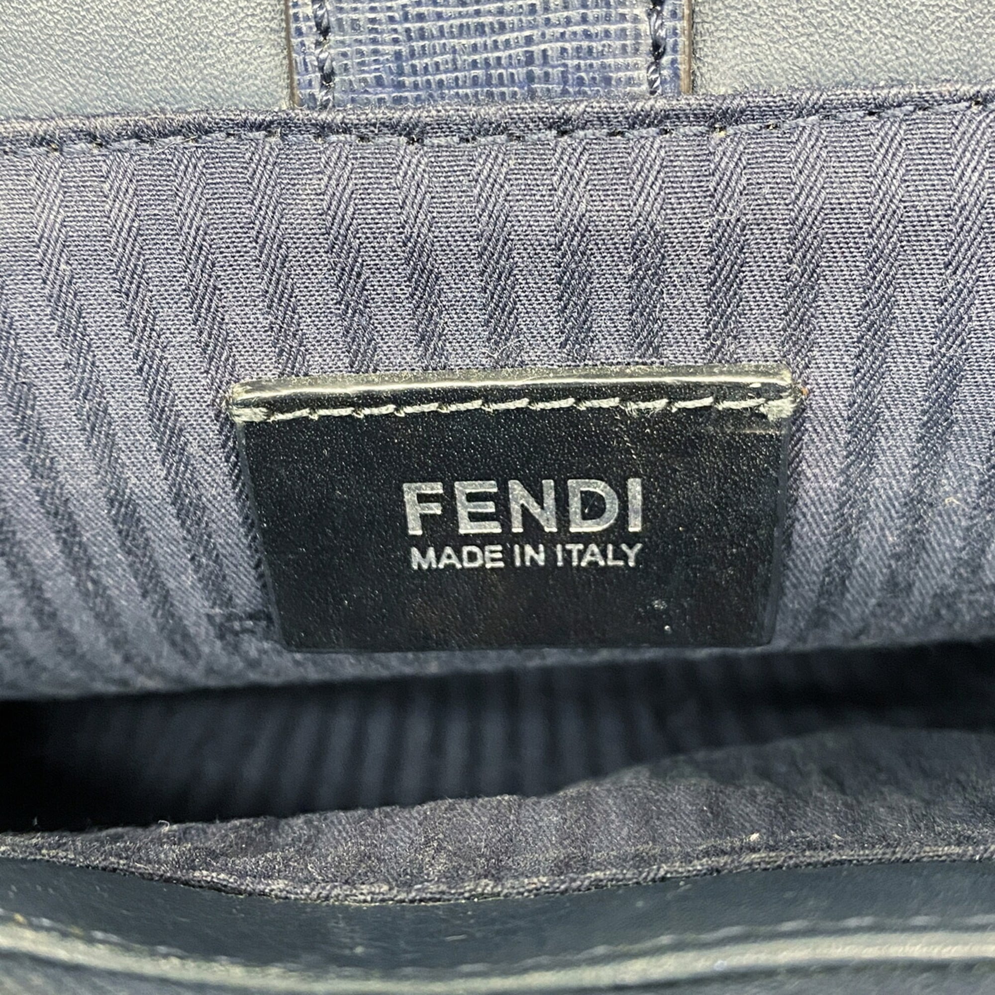Fendi Navy Leather Handbag (Pre-Owned)