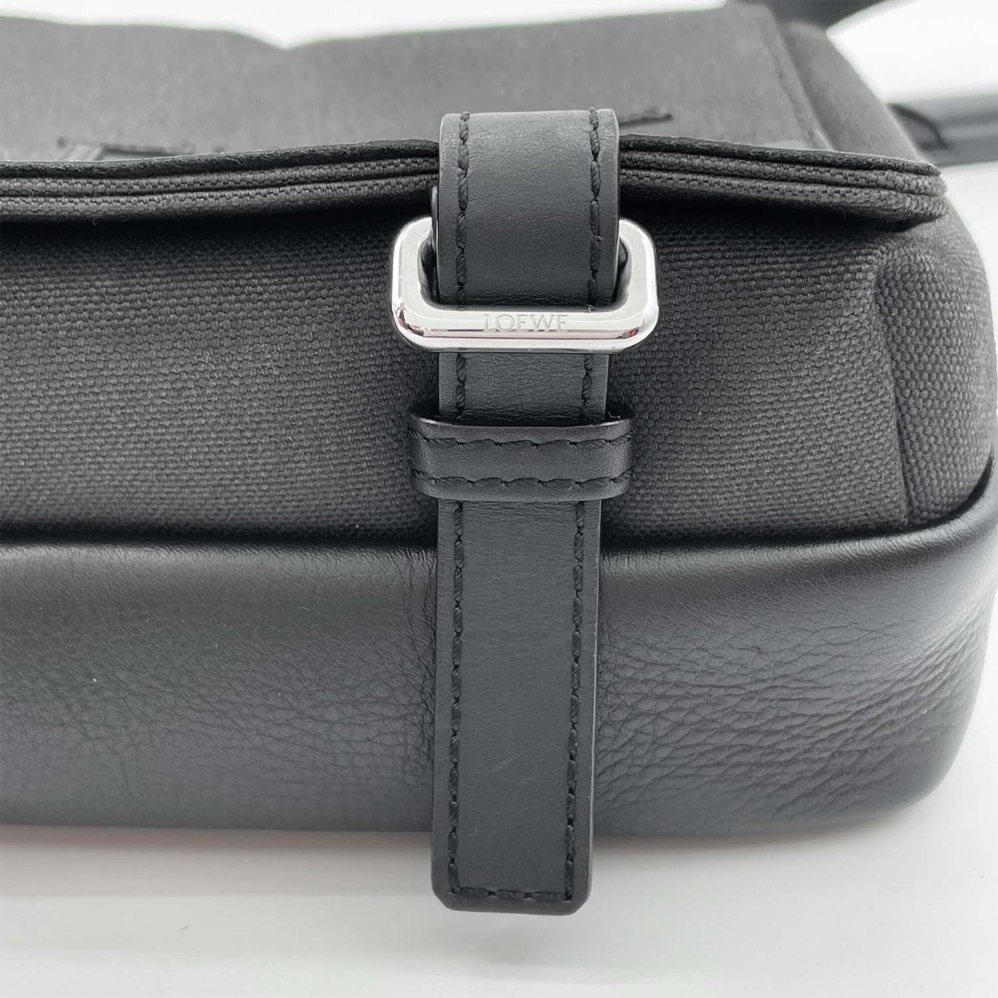 Loewe Black Gray Canvas Leather Messenger Bag Shoulder Bag (Pre-Owned)