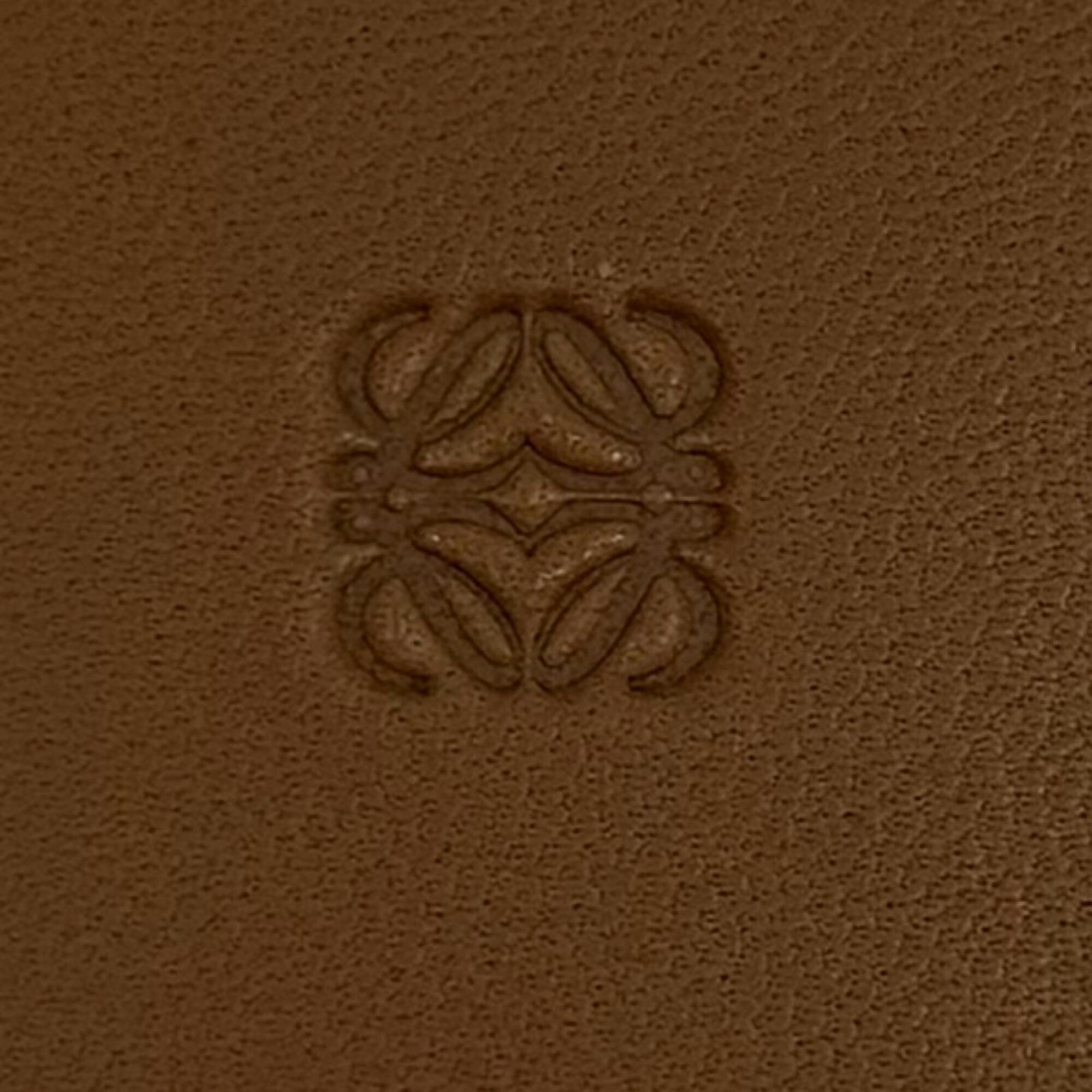 Loewe Brown Leather Coin Purse/Coin Case (Pre-Owned)