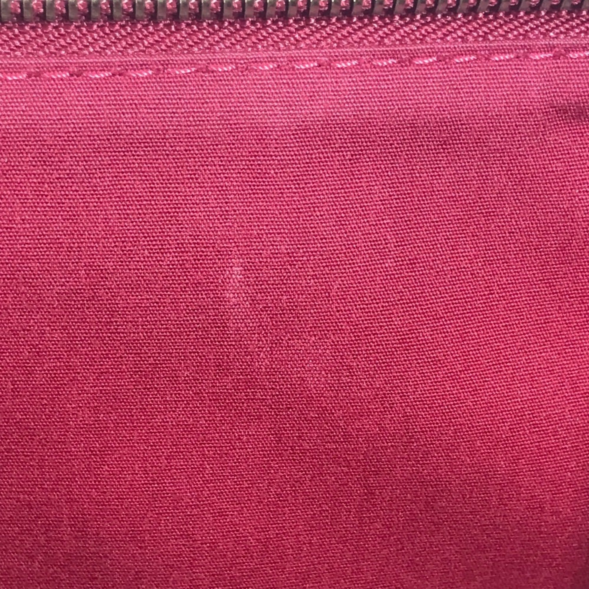 Louis Vuitton Pomme D'amour Red Color Monogram Vernis Shoulder Bag Tote Bag (Pre-Owned)