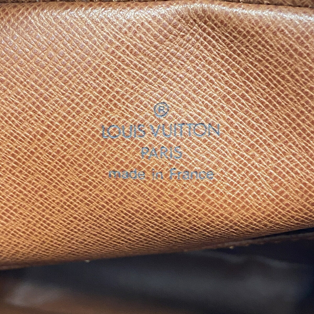 Louis Vuitton Brown Shoulder Bag (Pre-Owned)