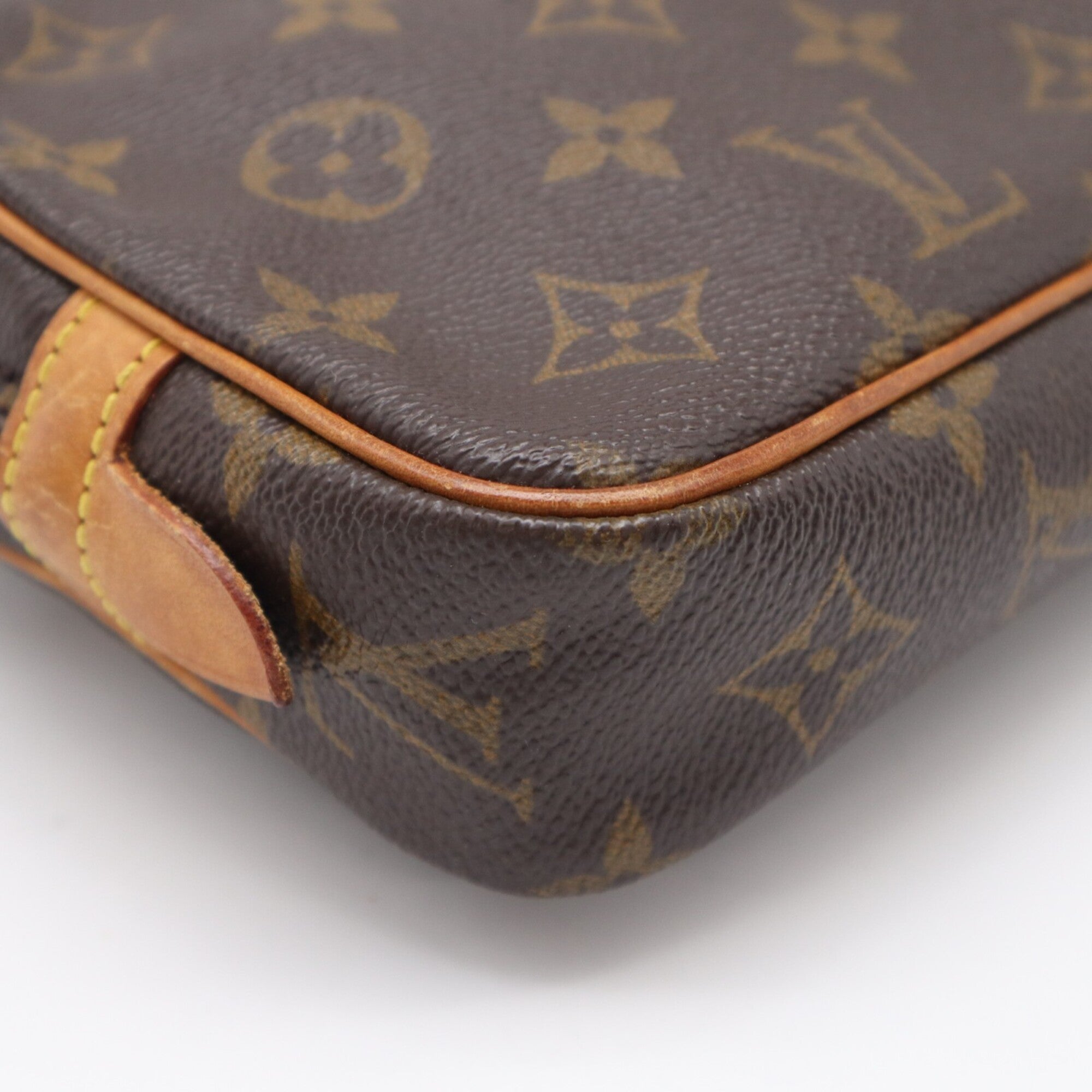 Louis Vuitton Monogram Beige Brown Coated Canvas Leather Pochette Shoulder Bag (Pre-Owned)