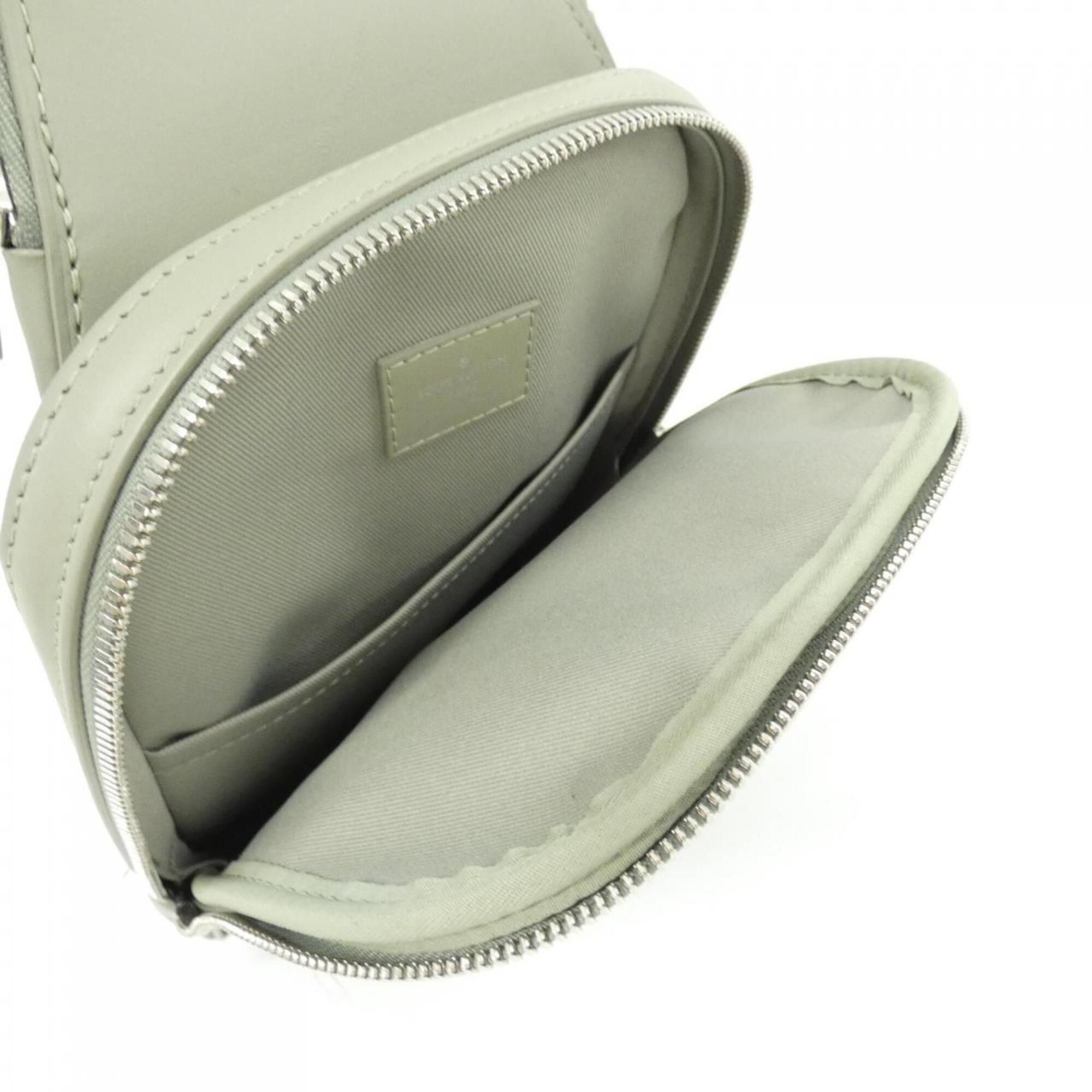 Louis Vuitton Green Coated Canvas Shoulder Bag (Pre-Owned)
