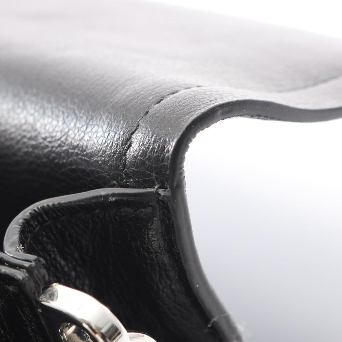 Prada Black Leather Handbag Shoulder Bag (Pre-Owned)