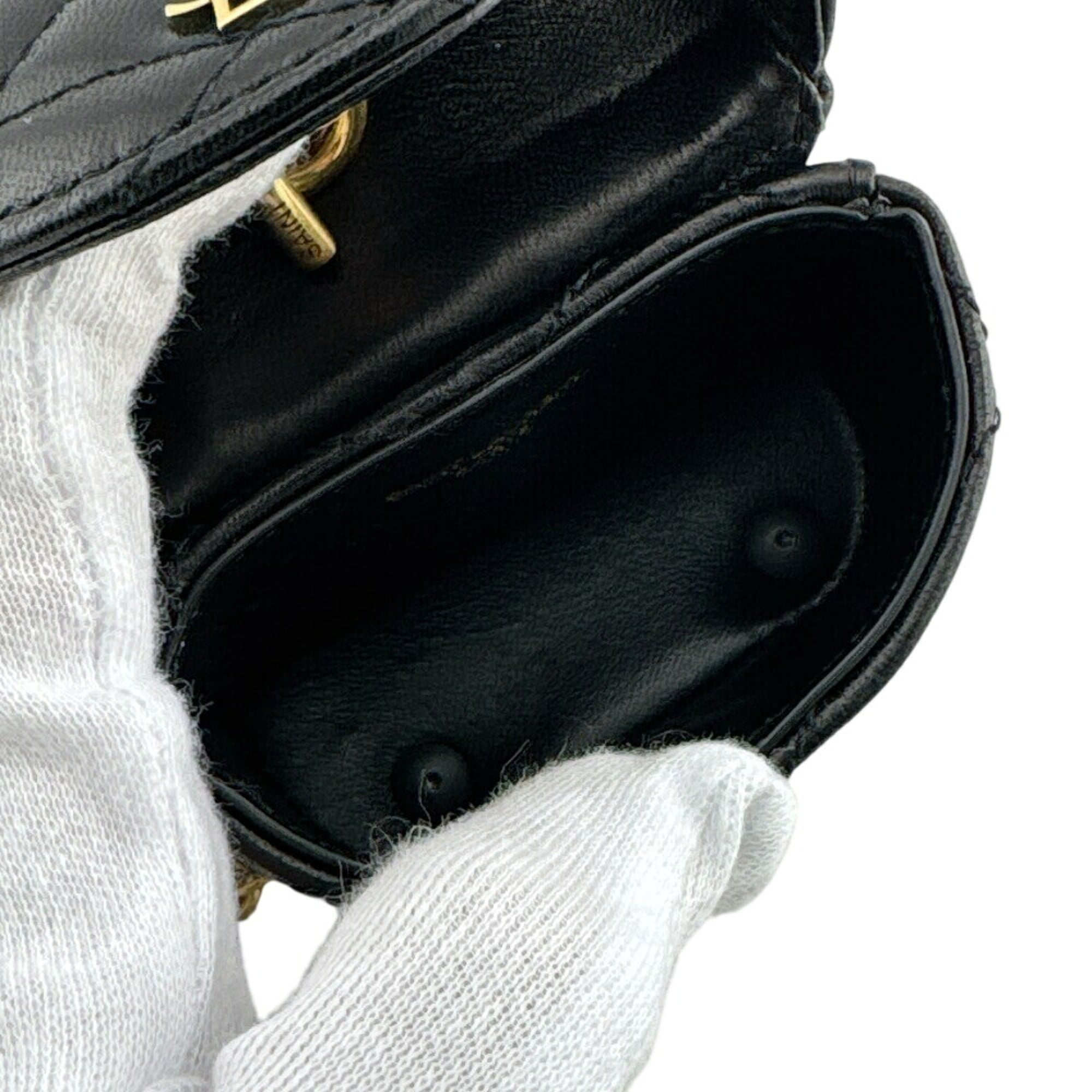 Yves Saint Laurent Black Leather Pouch (Pre-Owned)