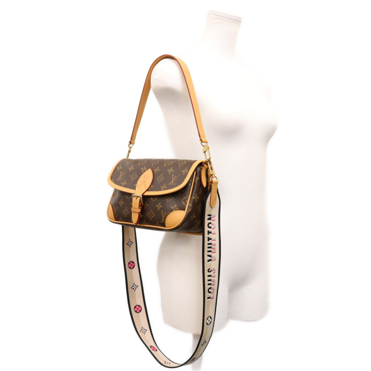 Louis Vuitton Brown Monogram Shoulder Bag (Pre-Owned)