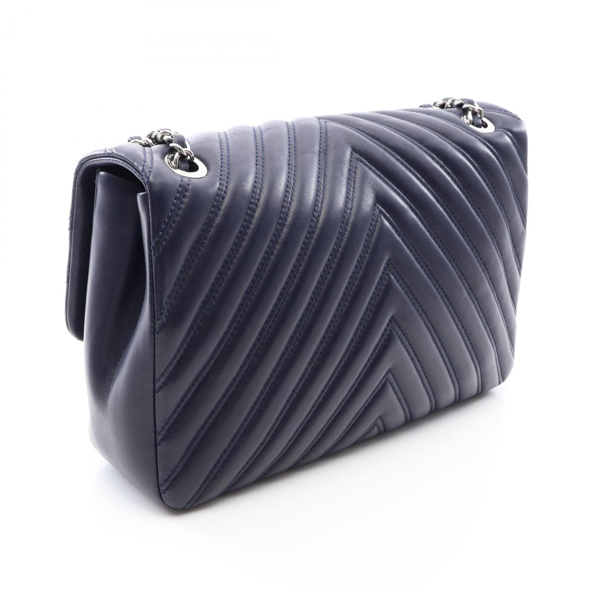 Chanel Navy Leather Handbag Shoulder Bag (Pre-Owned)