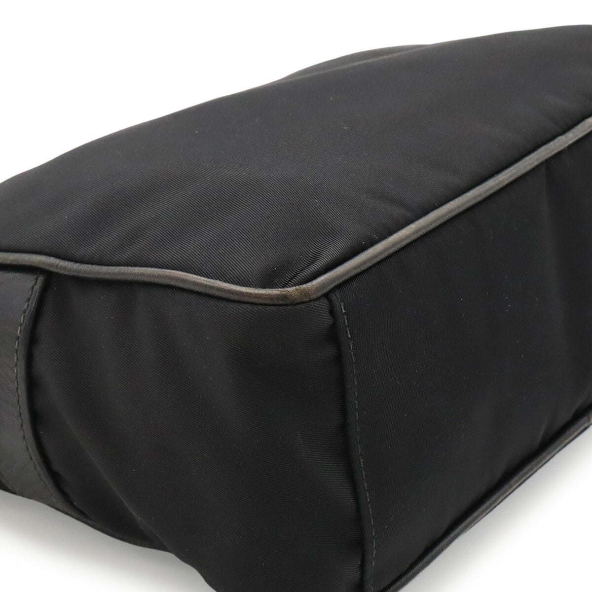 Prada Black Nero Nylon Leather Pochette Shoulder Bag (Pre-Owned)