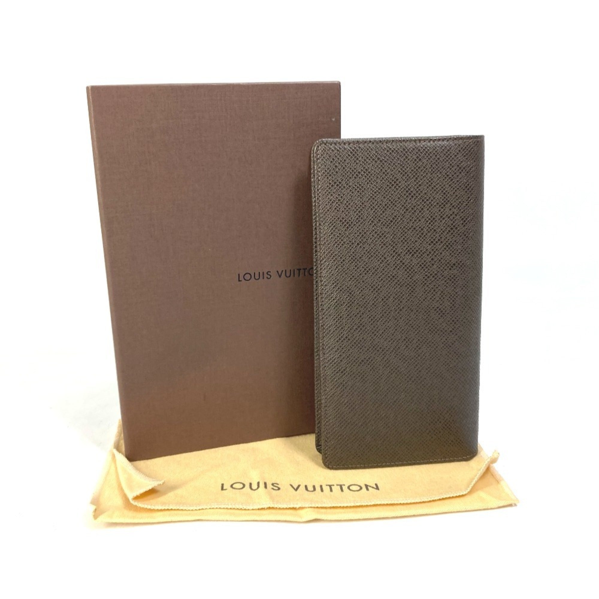 Louis Vuitton Brown Taiga Leather Long Bill Wallet (Bi-Fold) (Pre-Owned)