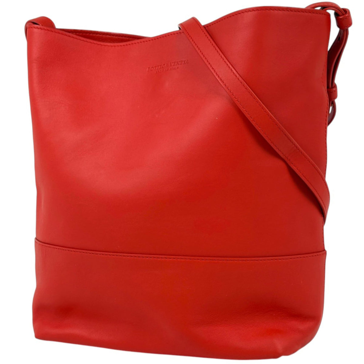Bottega Veneta Red Color Leather Shoulder Bag (Pre-Owned)