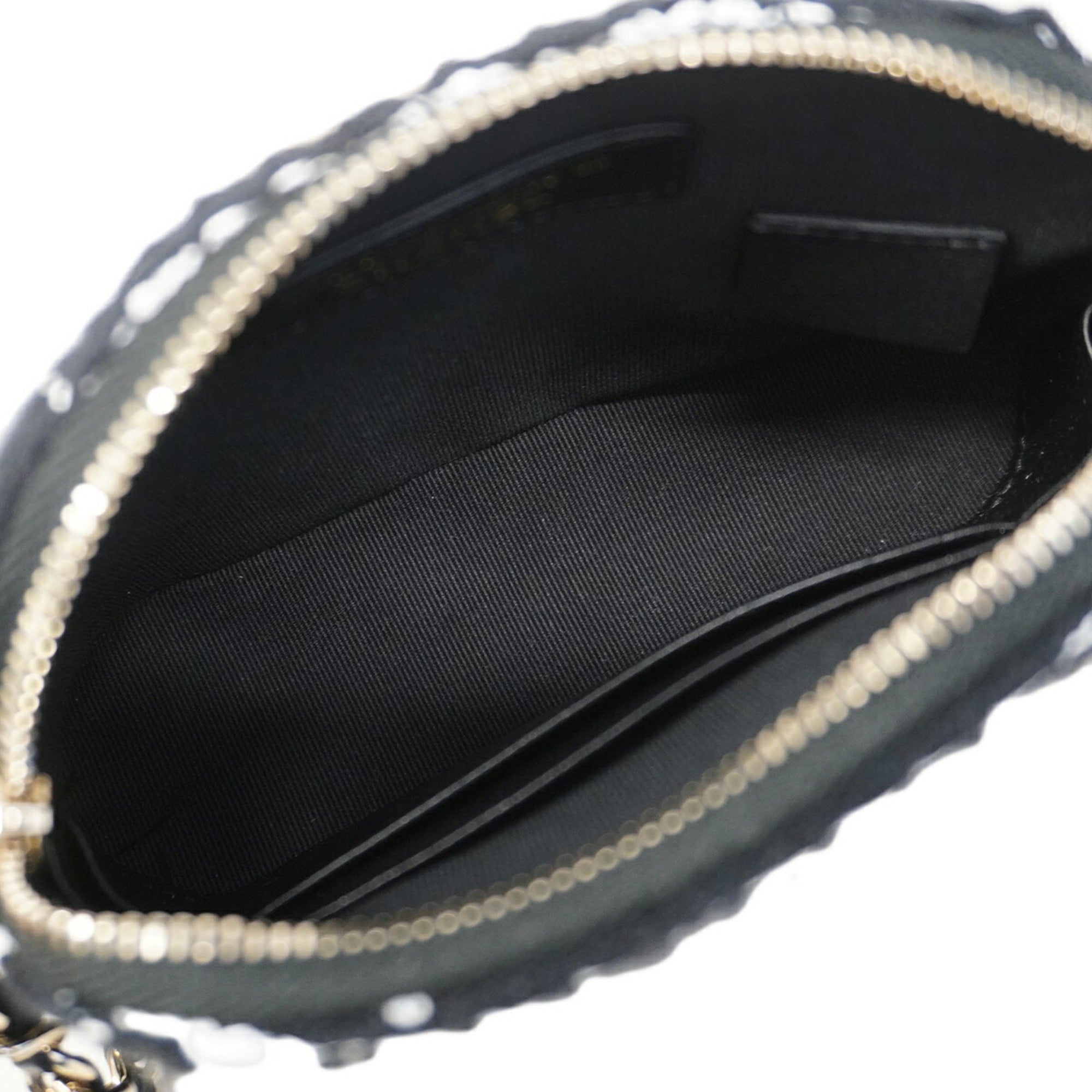 Chanel Black Tweed Shoulder Bag (Pre-Owned)