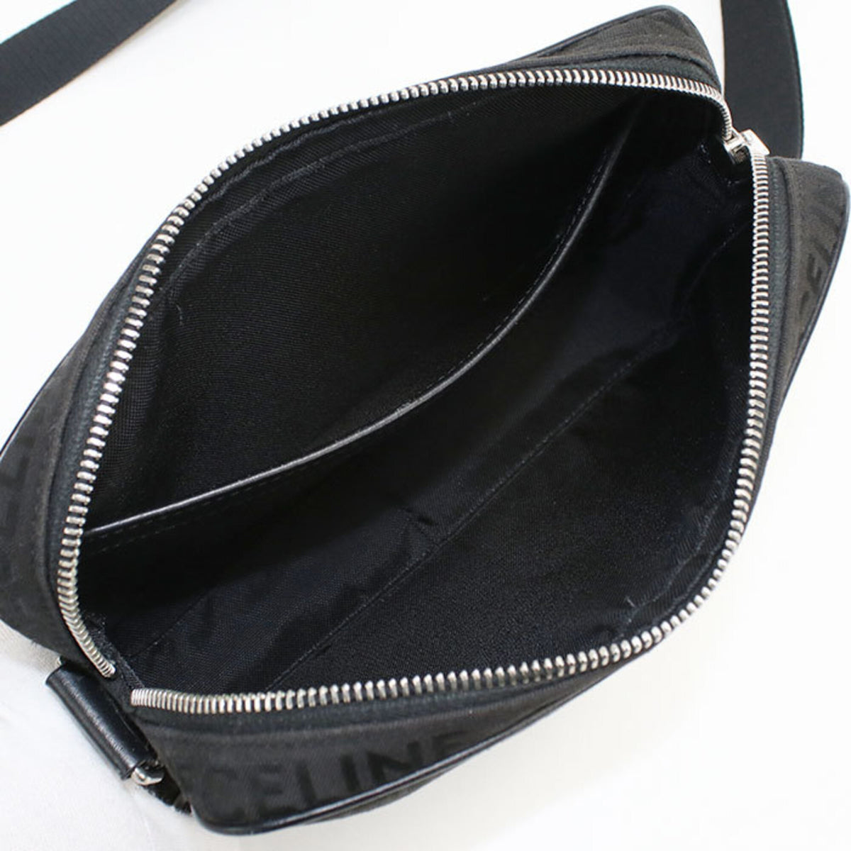 Celine Black Canvas Messenger Bag Shoulder Bag (Pre-Owned)