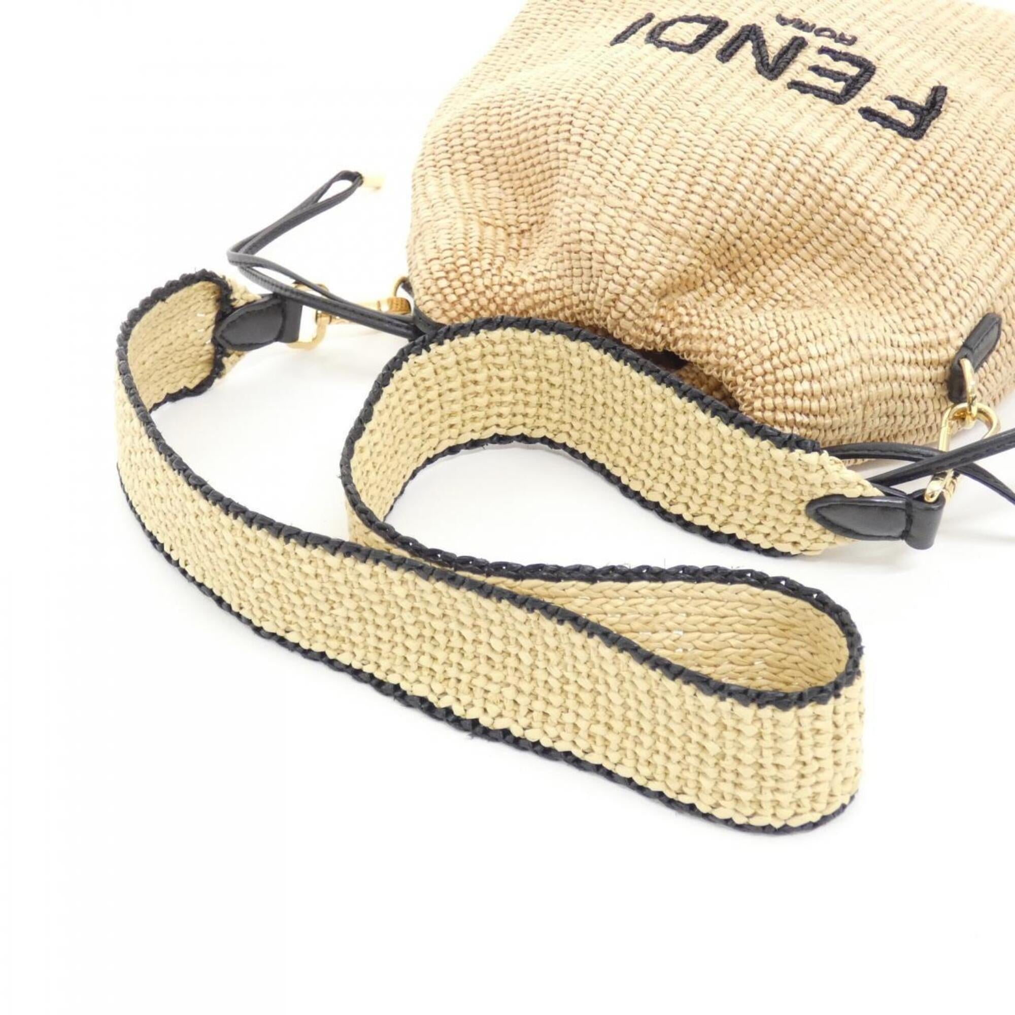 Fendi Beige Straw Shoulder Bag (Pre-Owned)