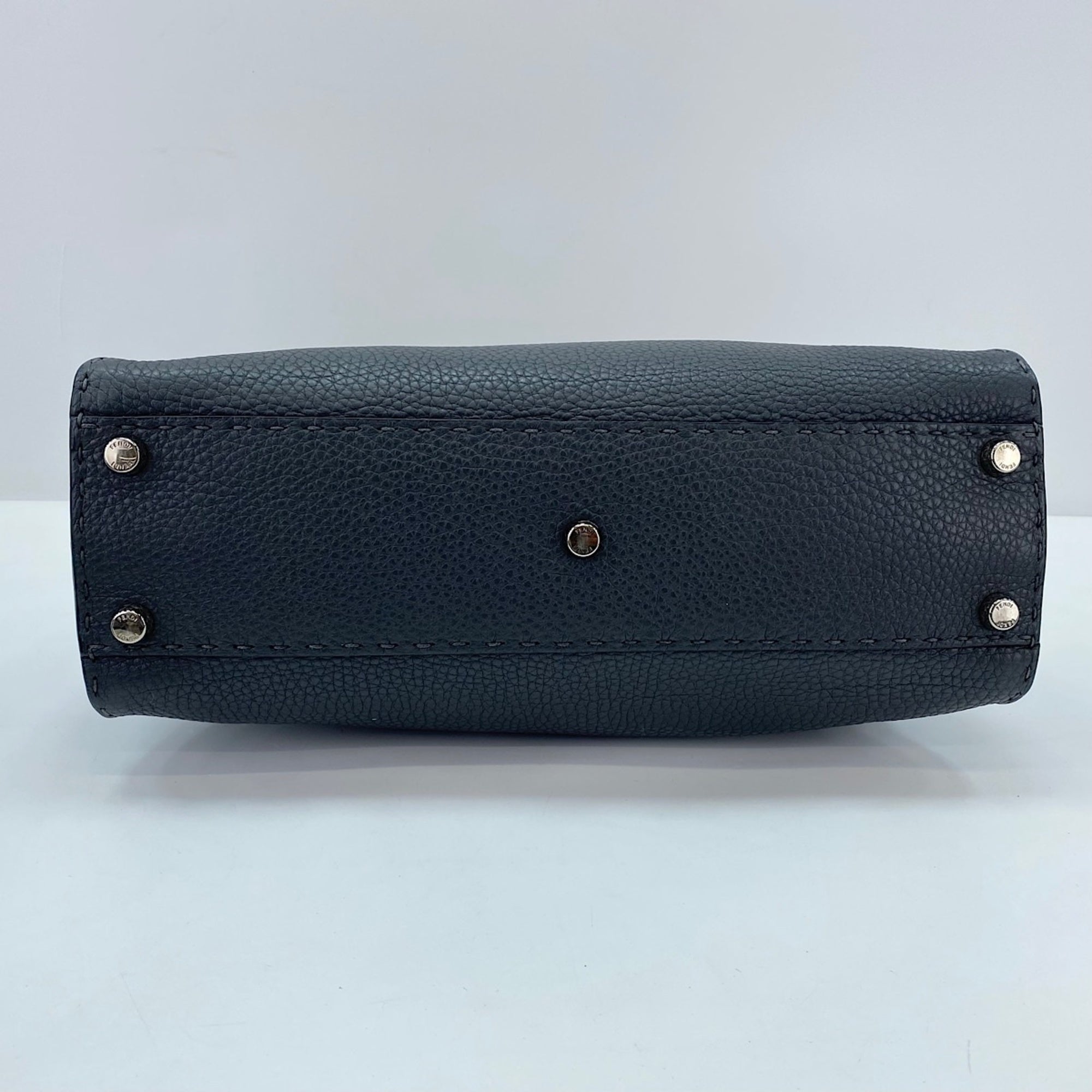 Fendi Peekaboo Gray Handbag Shoulder Bag (Pre-Owned)