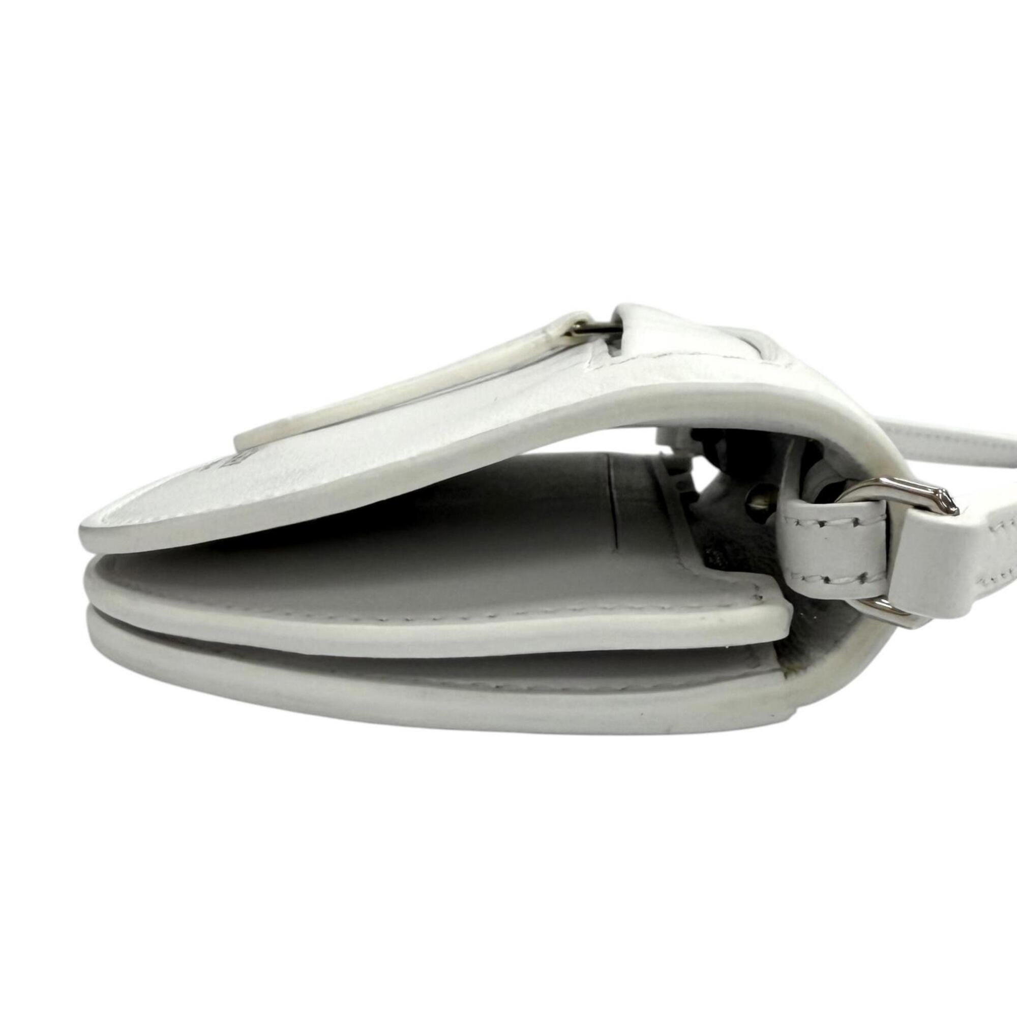 Burberry White Leather Pochette Shoulder Bag (Pre-Owned)
