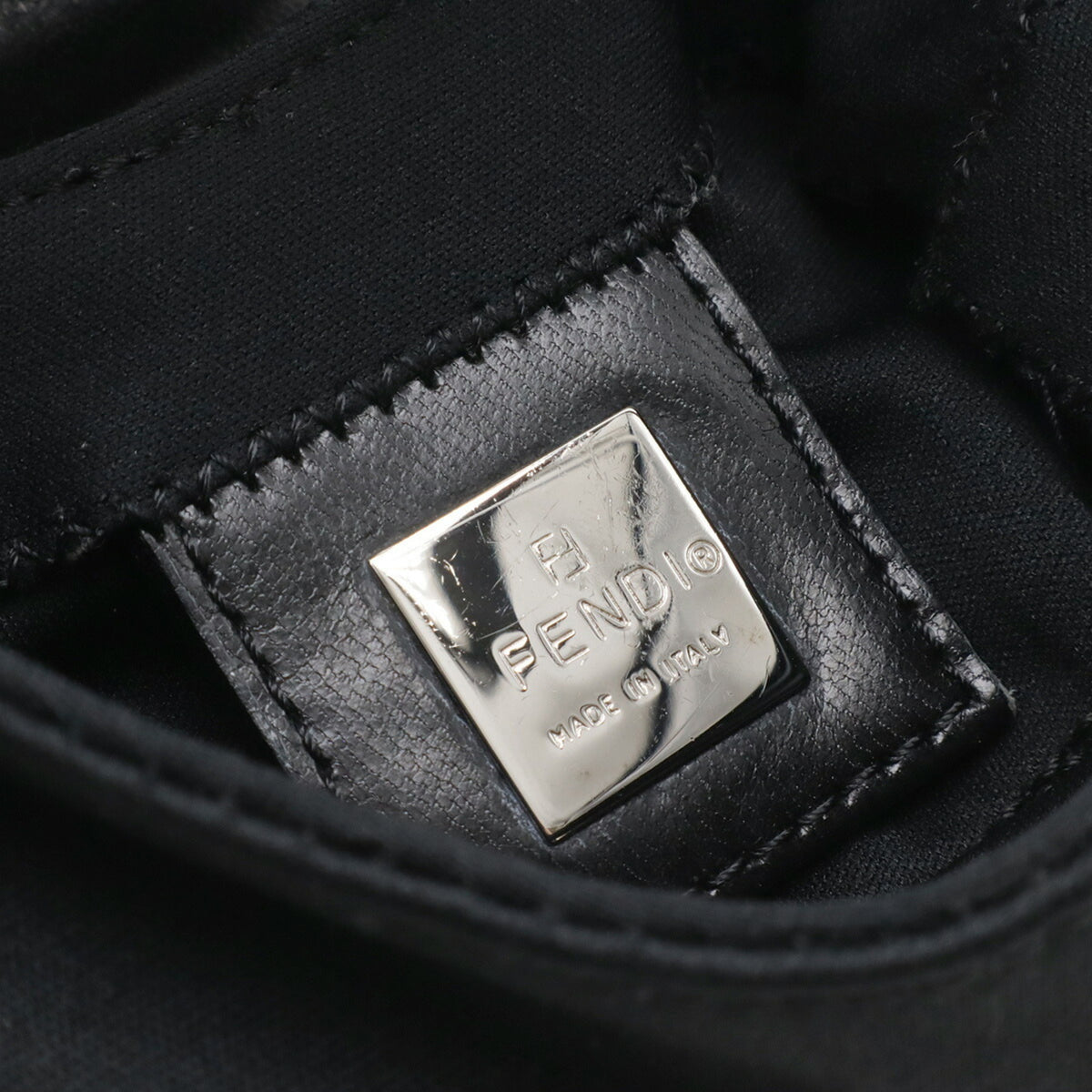 Fendi Black Cotton Jersey Leather Handbag (Pre-Owned)