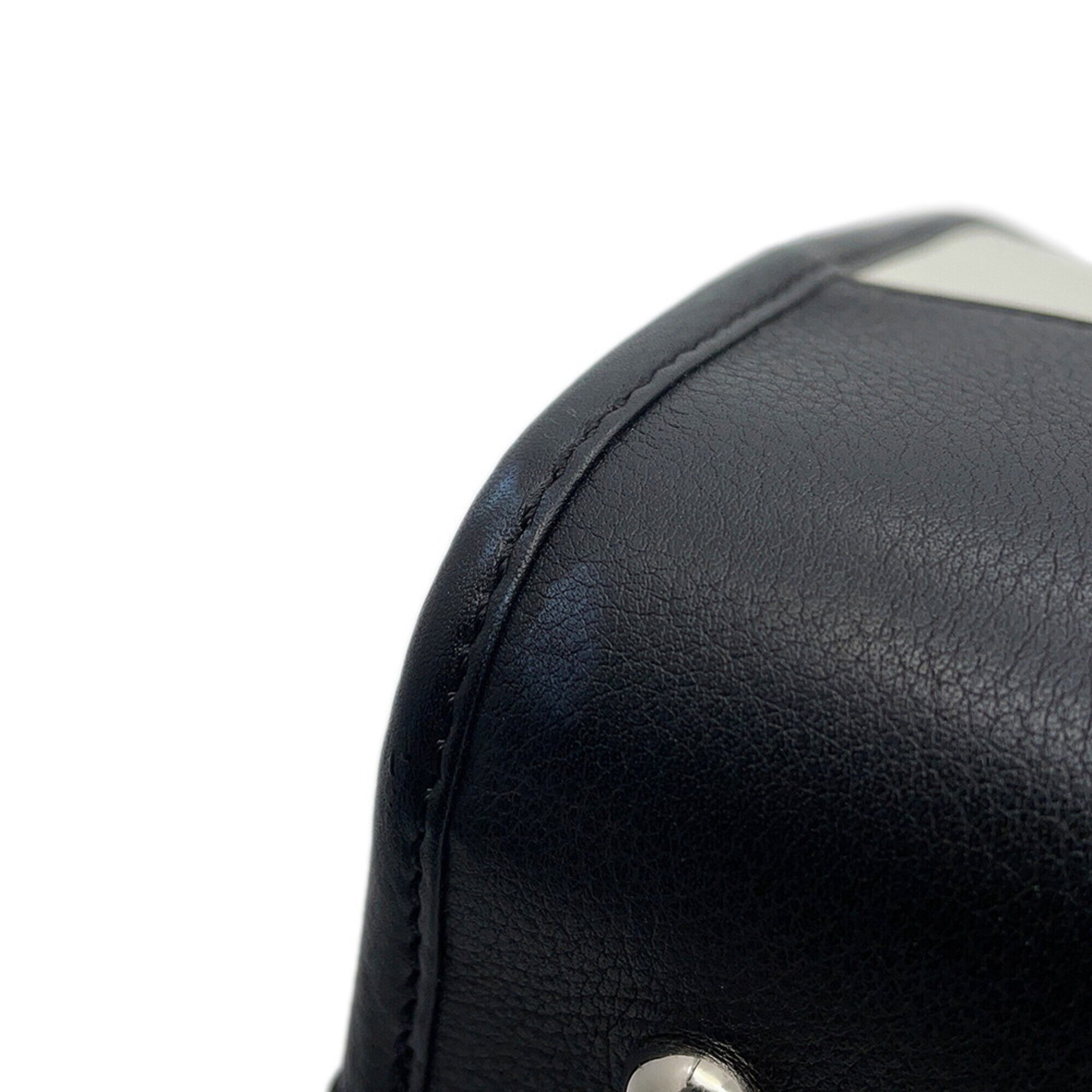 Loewe Amazona Black White Leather Handbag (Pre-Owned)