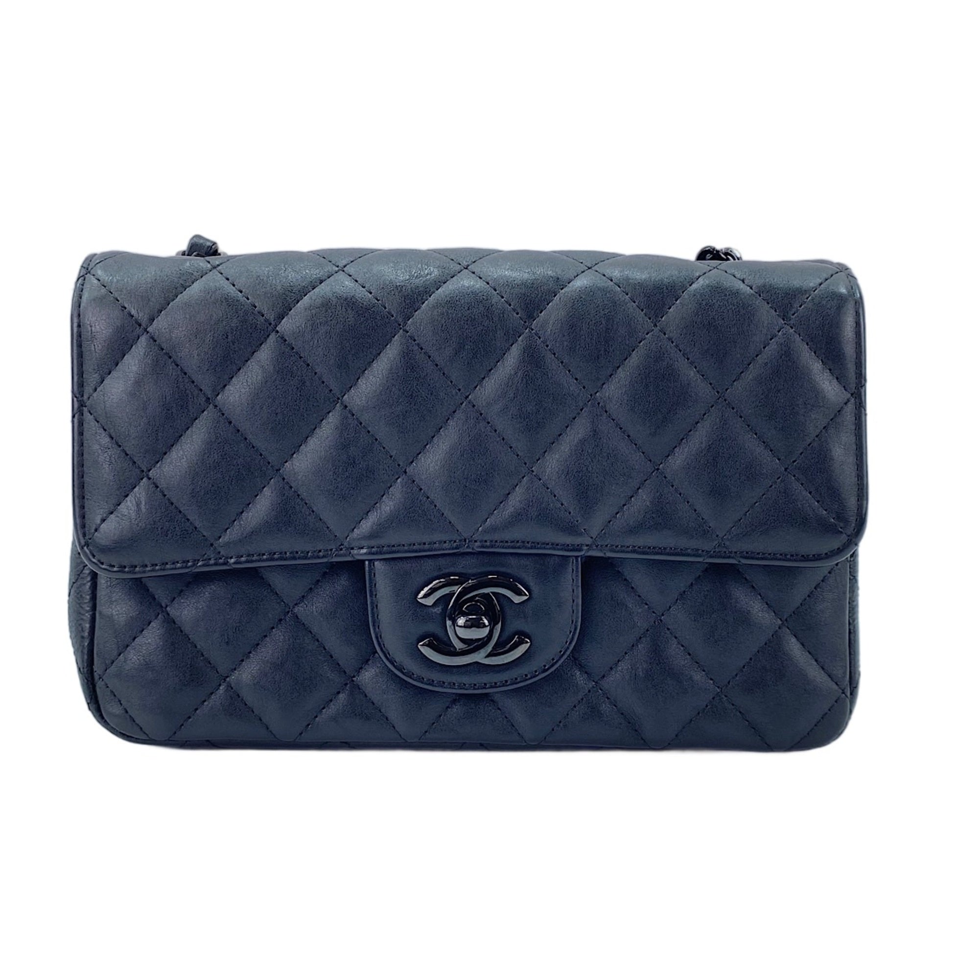 Chanel Matelasse Black Shoulder Bag (Pre-Owned)