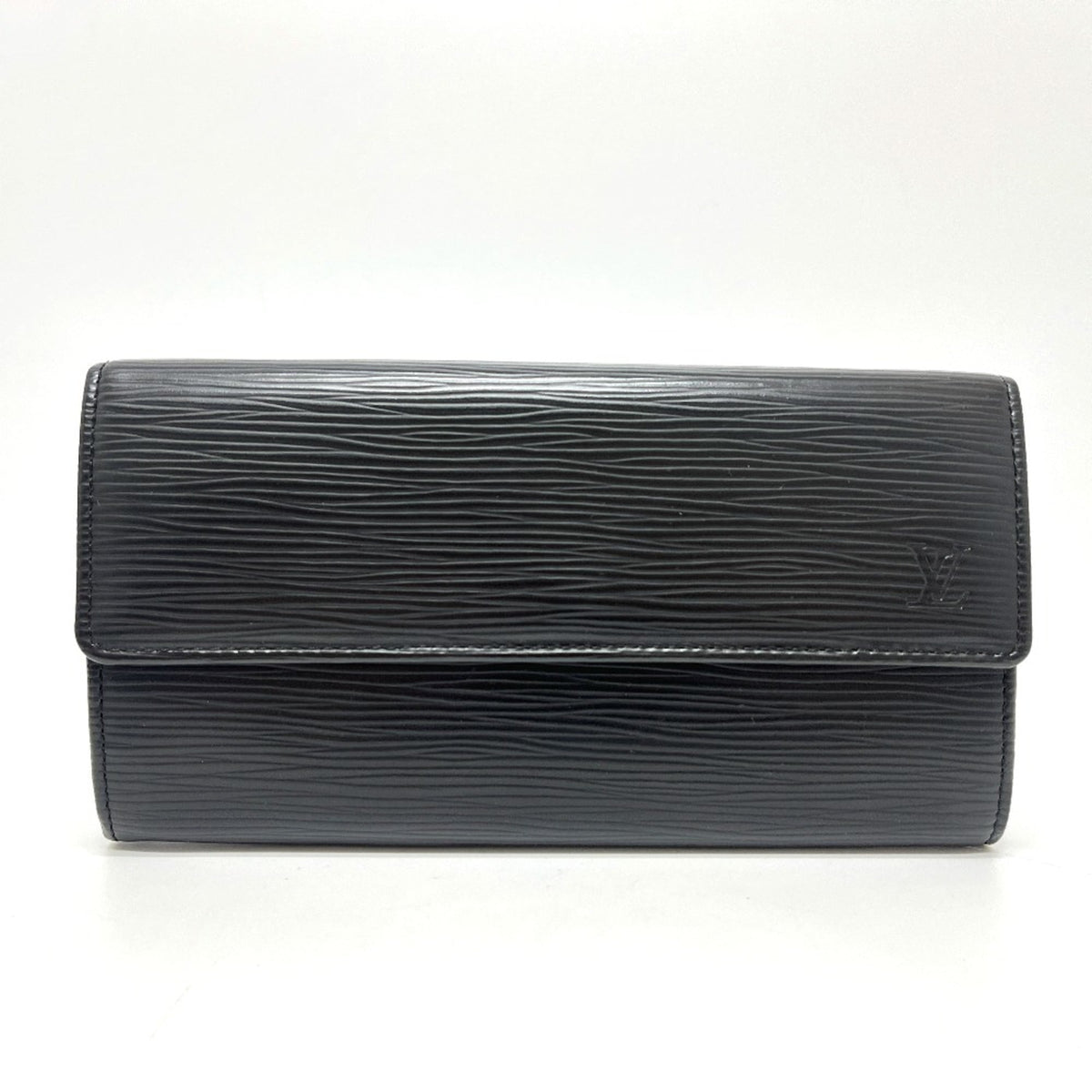 Louis Vuitton Black Epi Leather Long Wallet (Bi-Fold) (Pre-Owned)