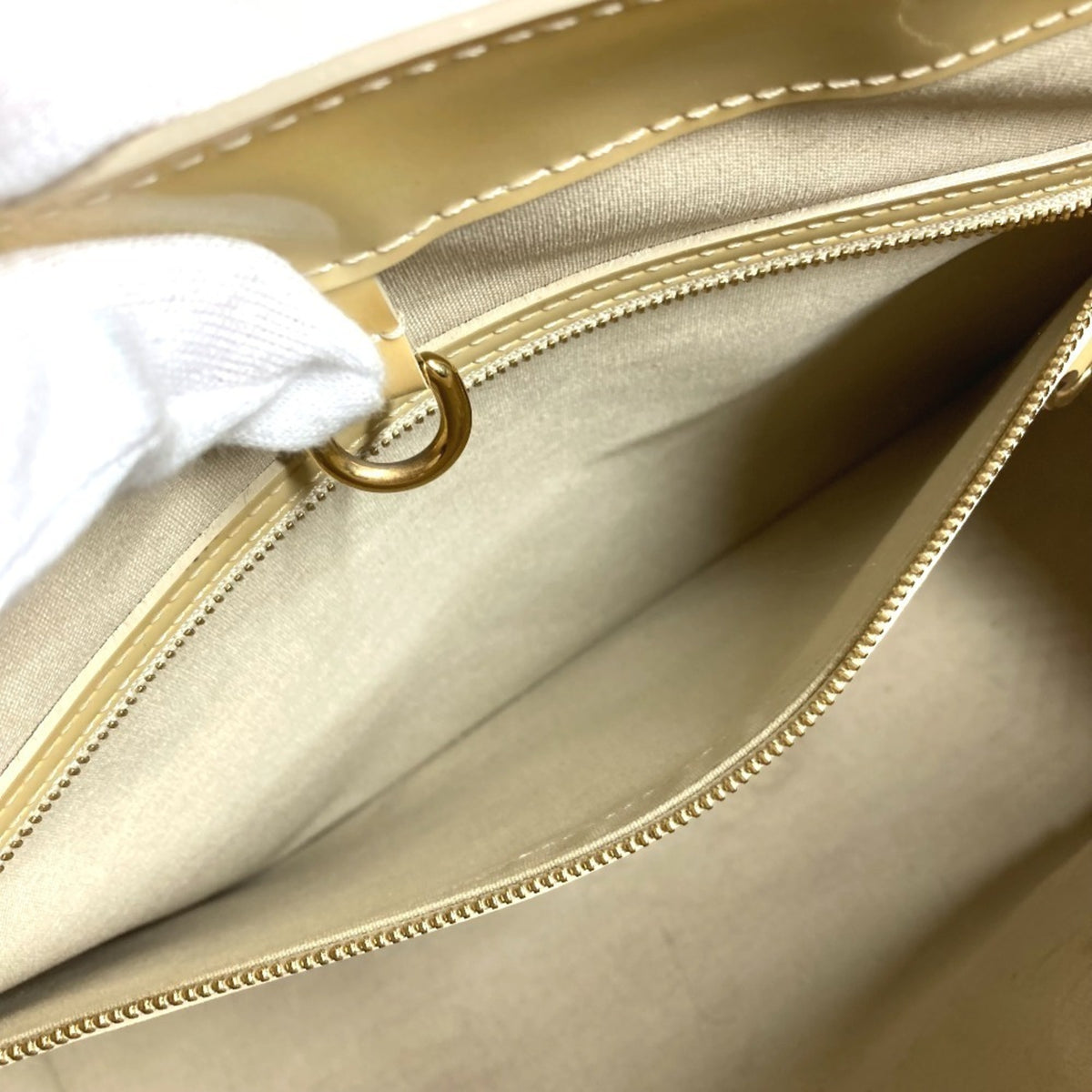 Louis Vuitton Beige Monogram Vernis Handbag Shoulder Bag Tote Bag (Pre-Owned)