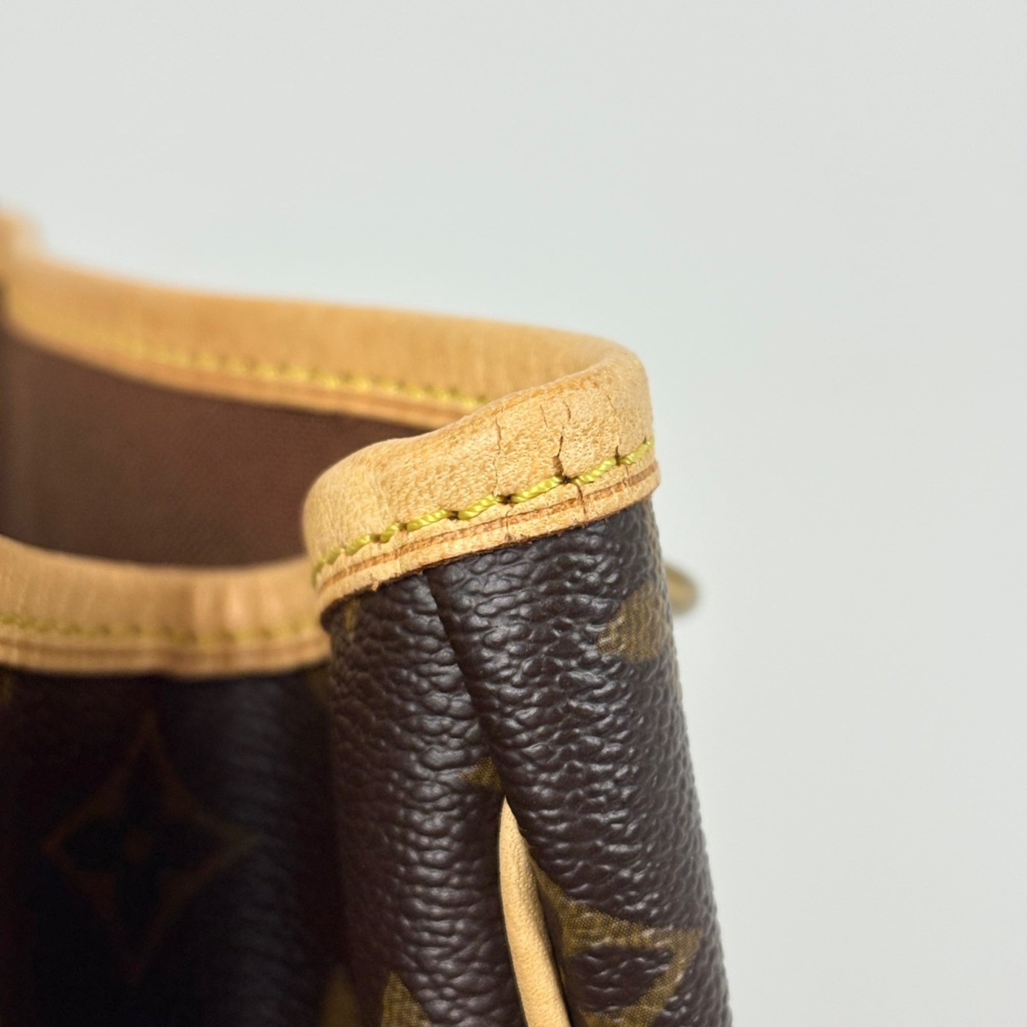 Louis Vuitton Brown Monogram Handbag Tote Bag (Pre-Owned)