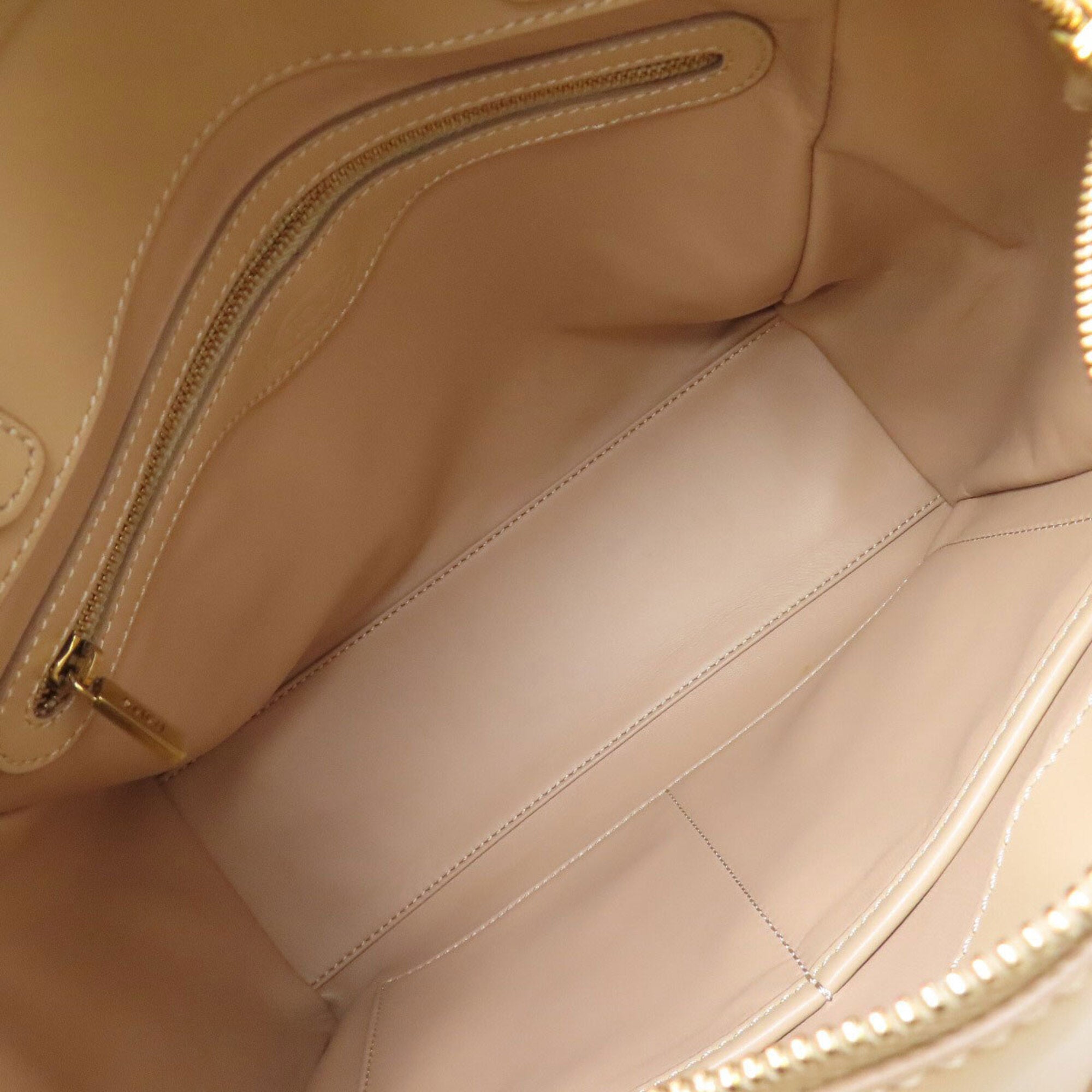 Tod's Brown Leather Handbag (Pre-Owned)