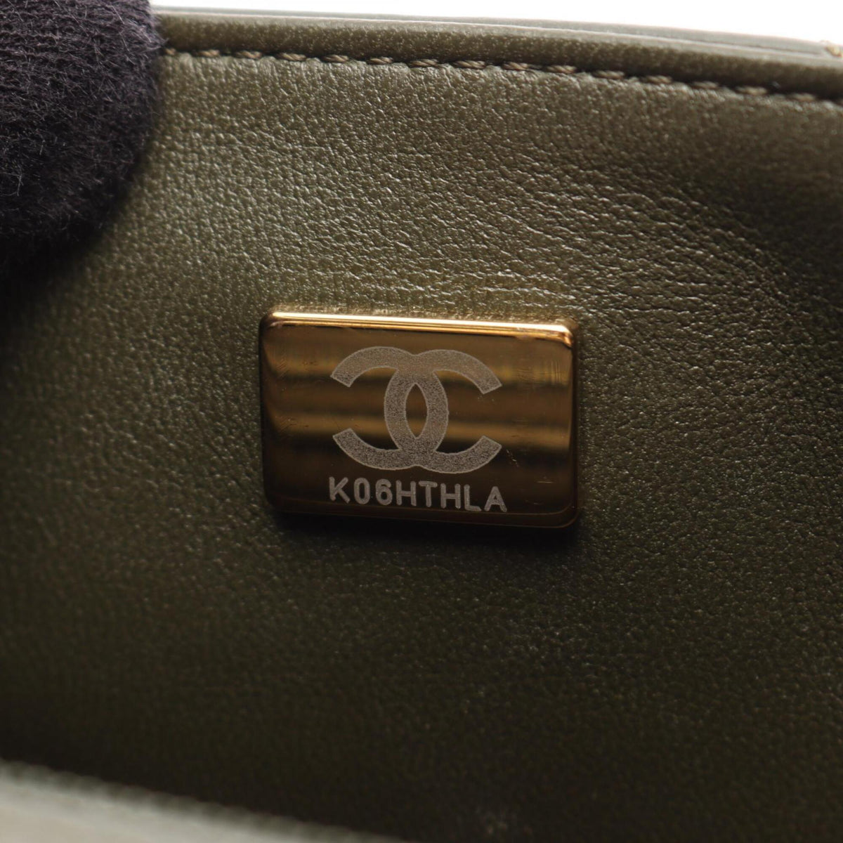 Chanel Khaki Leather Handbag Shoulder Bag (Pre-Owned)